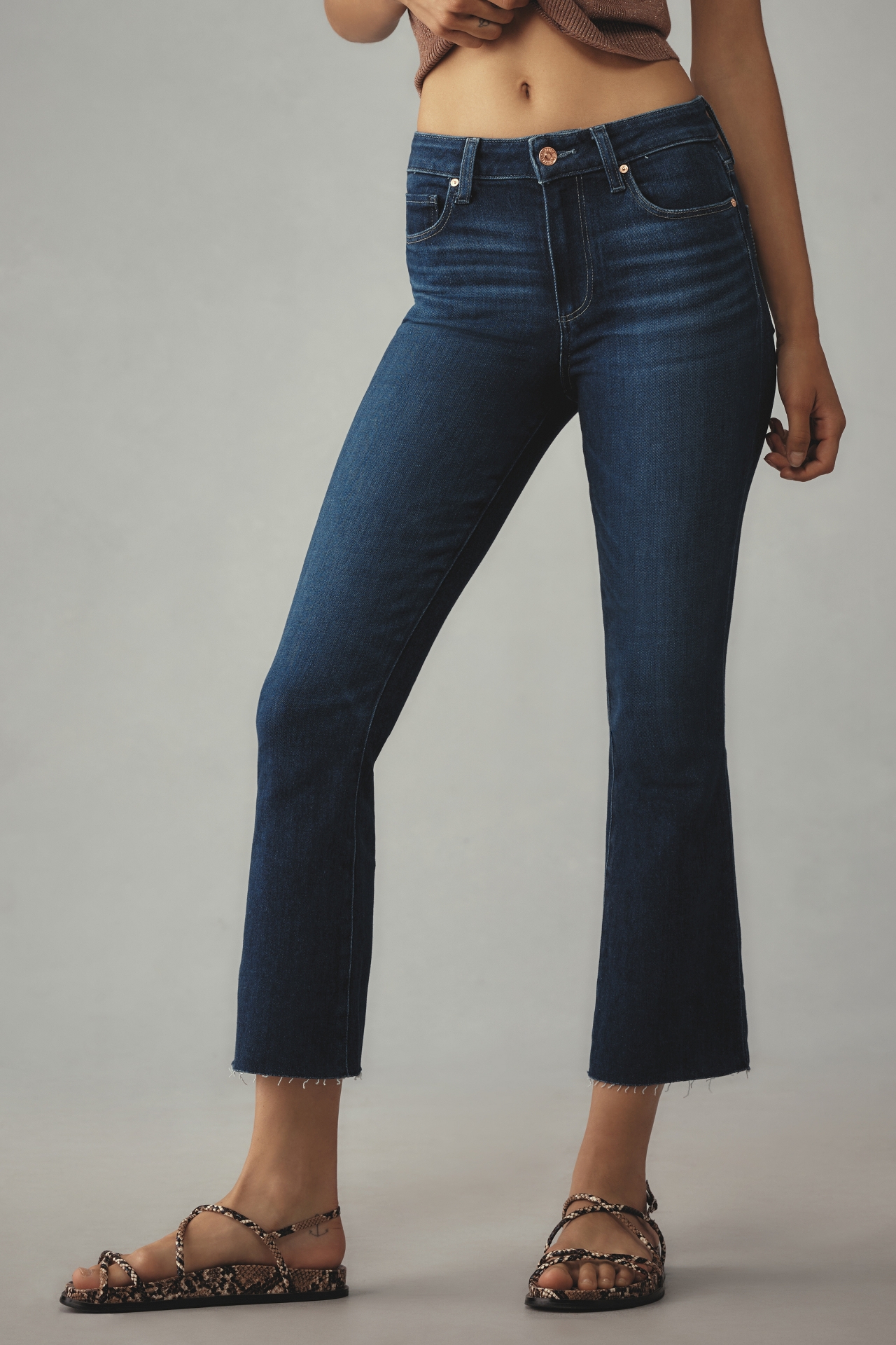 PAIGE Colette Mid-Rise Crop Jeans