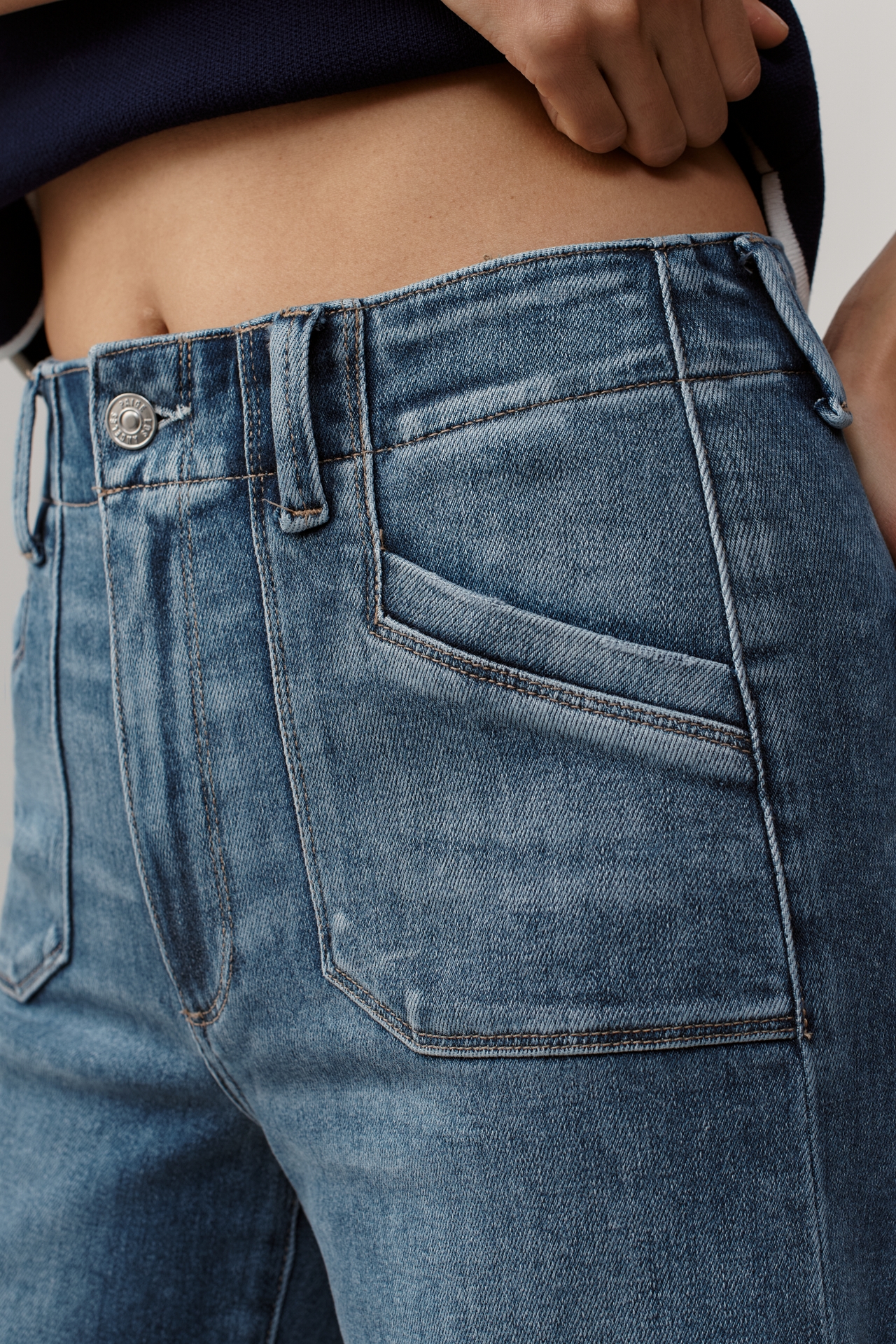 PAIGE Anessa High-Rise Wide-Leg Jeans