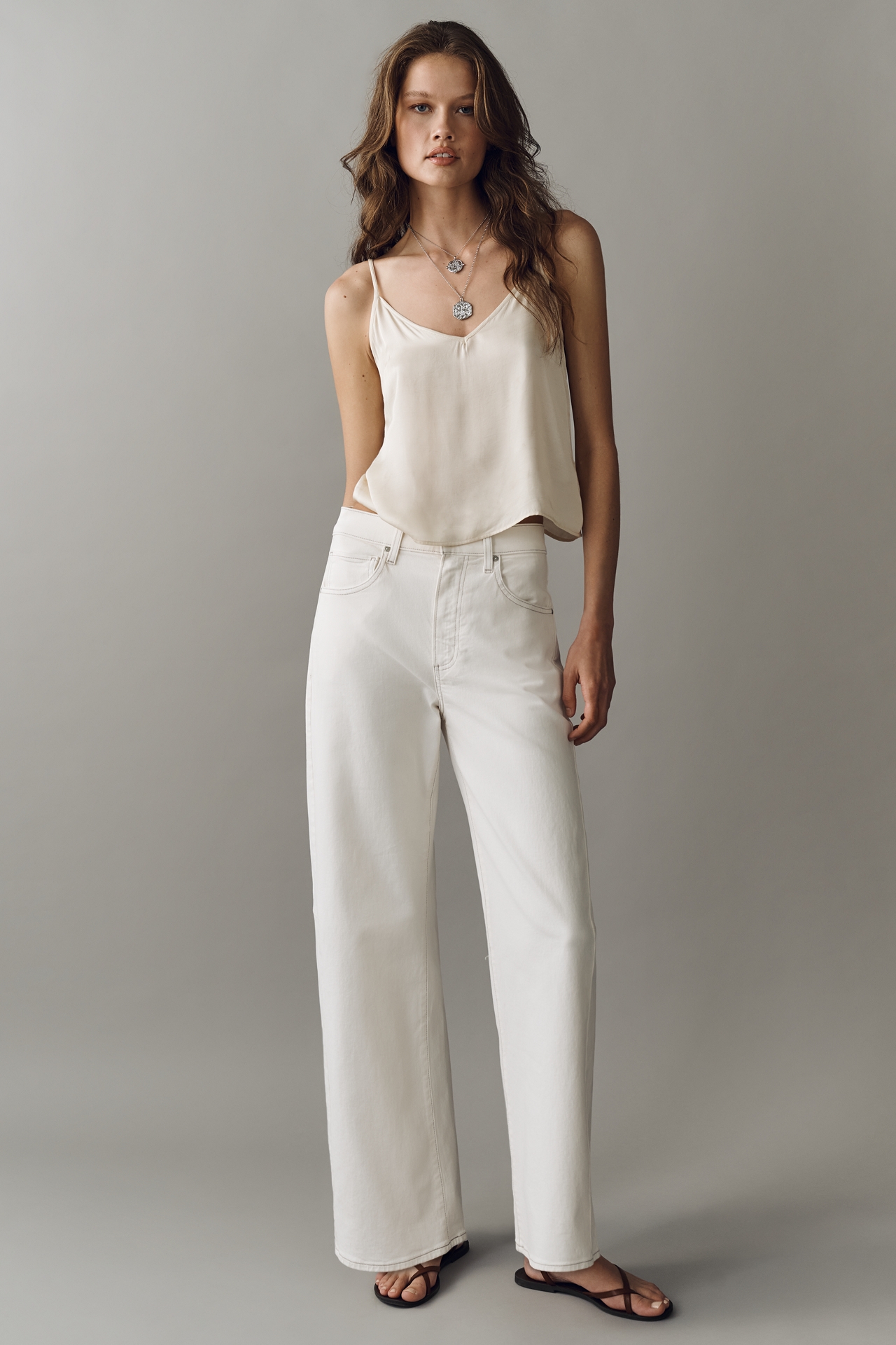 PAIGE Arellia Skimmer High-Rise Tapered Jeans