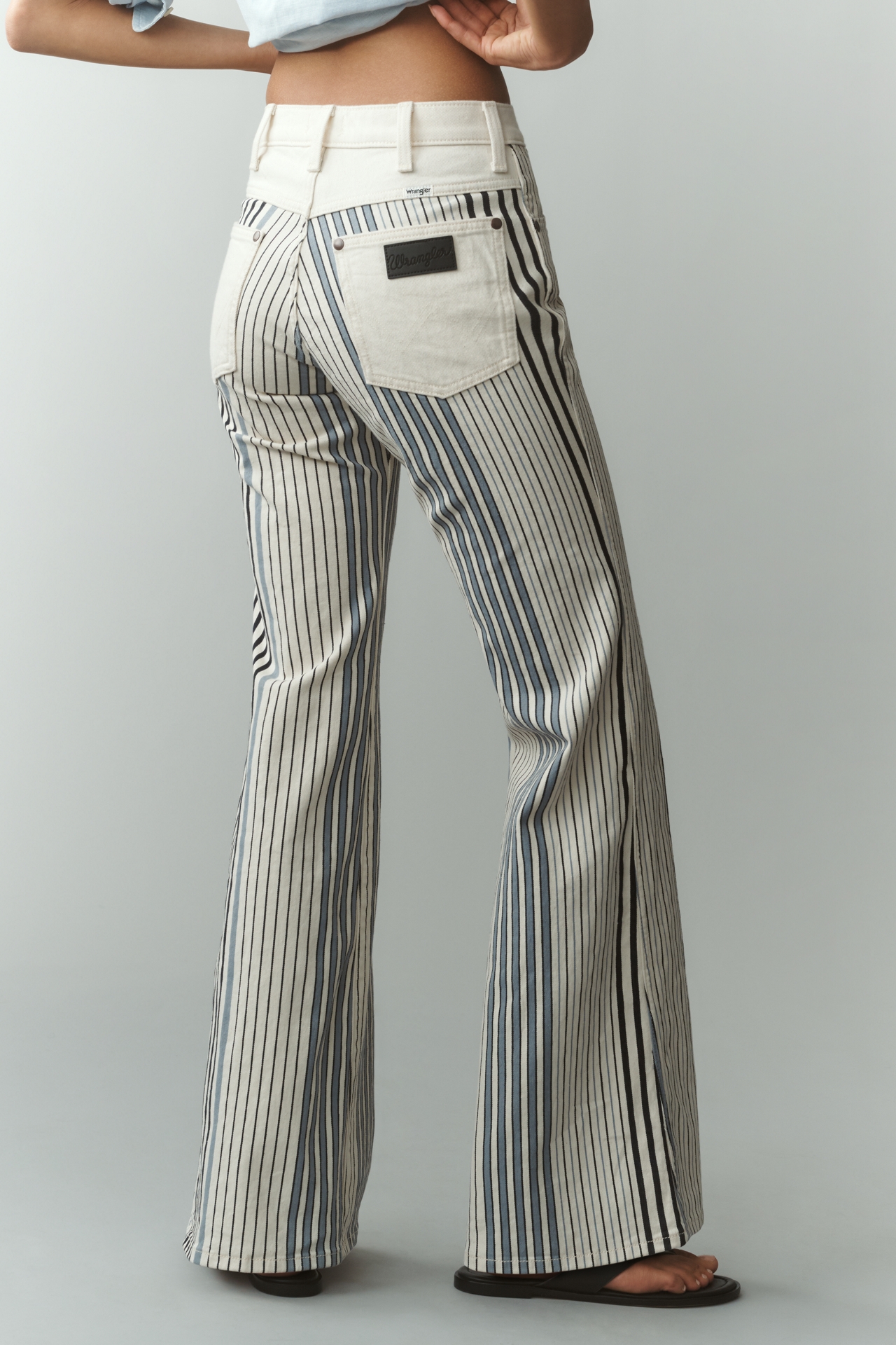 Wrangler 70s High-Rise Flare Jeans