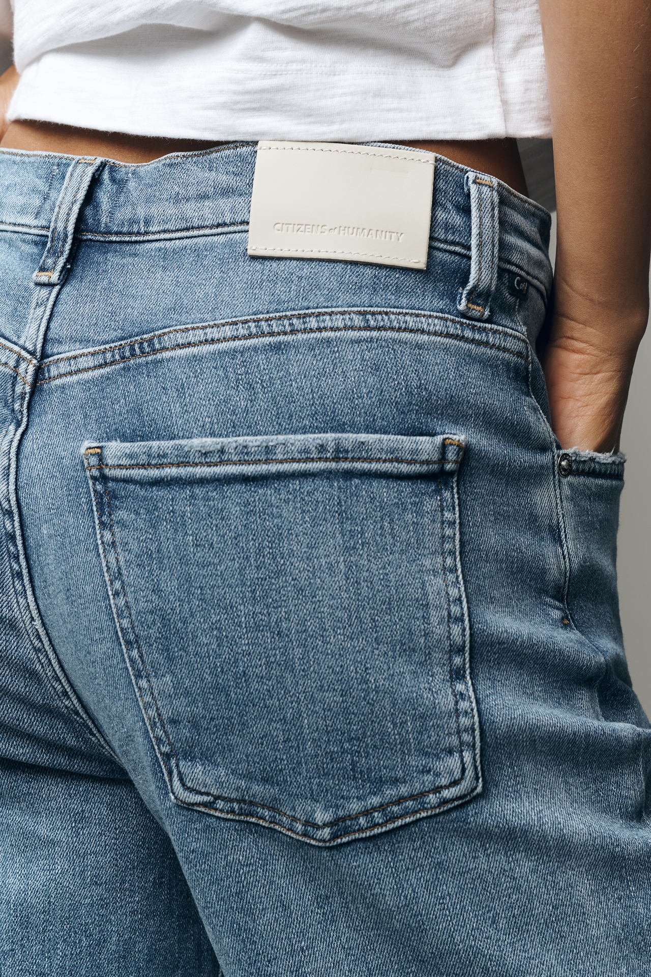 Citizens of Humanity Annina High-Rise Wide-Leg Straight Jeans