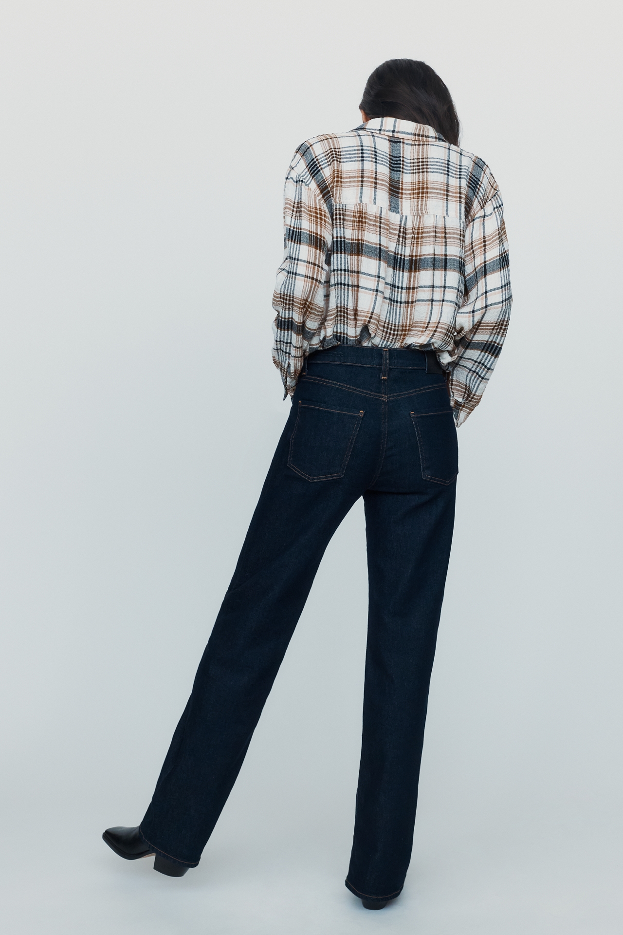 Citizens of Humanity Annina 33" High-Rise Wide-Leg Jeans