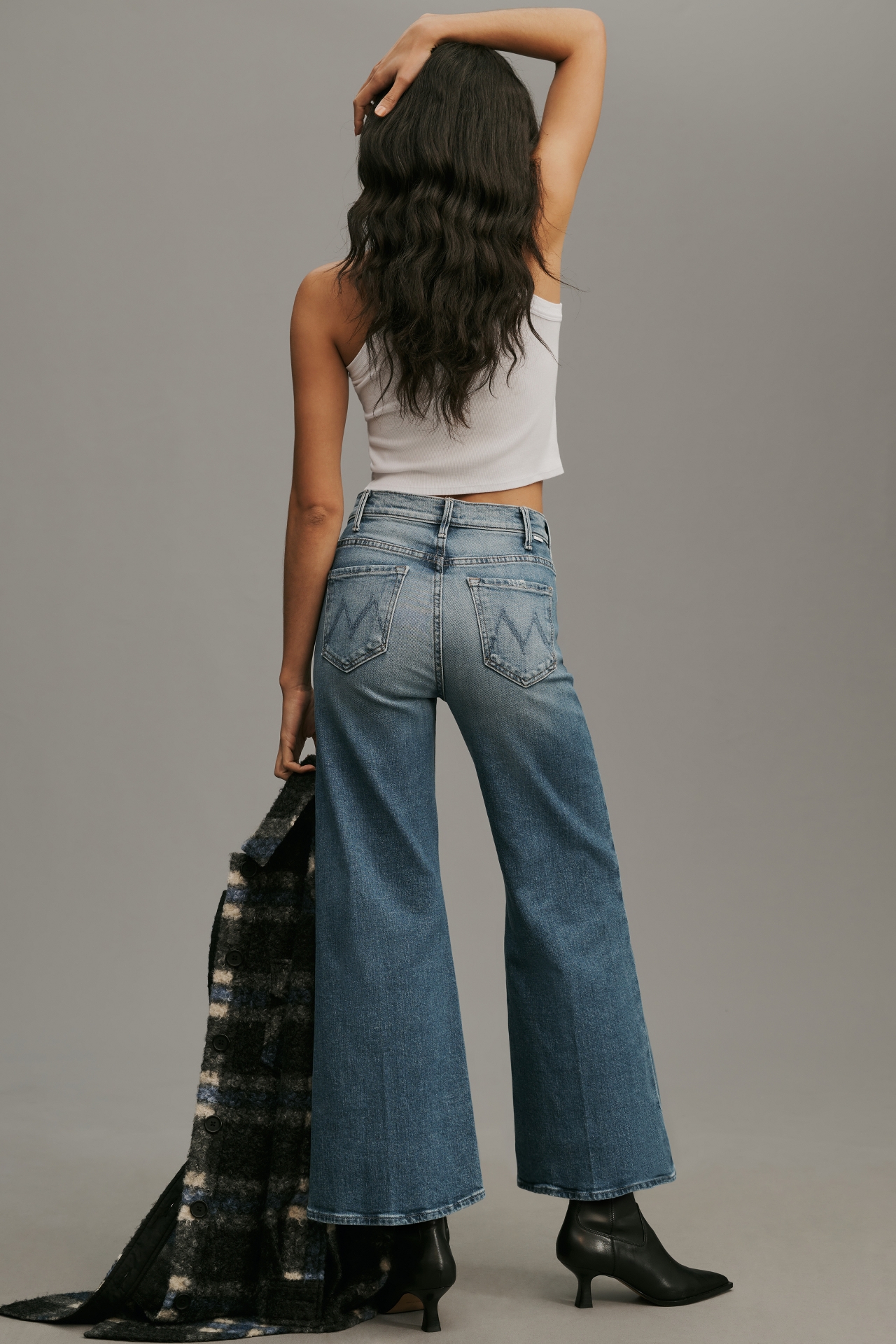 MOTHER The Hustler Roller High-Rise Ankle Jeans