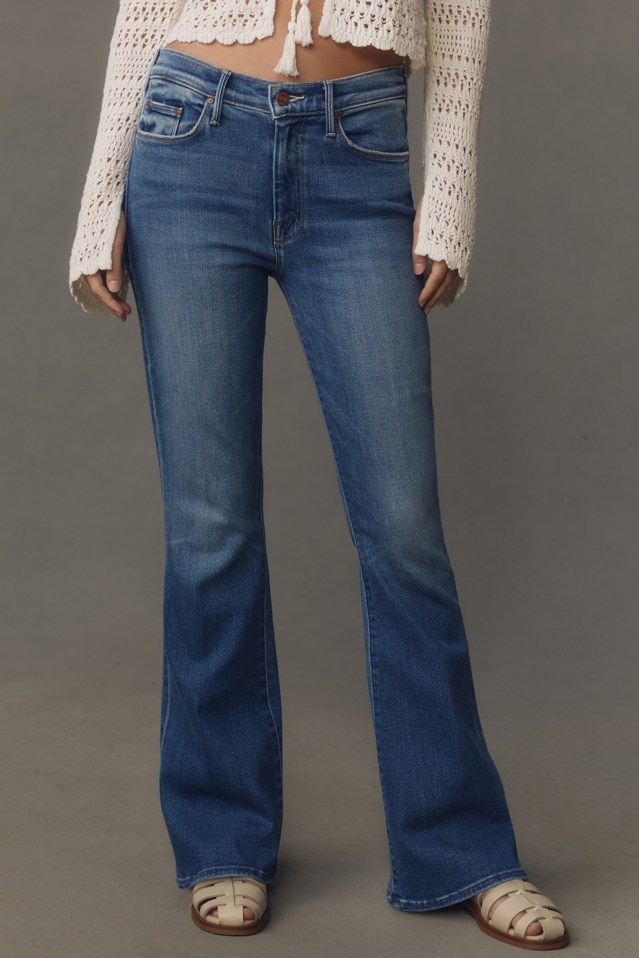 MOTHER The Weekender Mid-Rise Flare Jeans