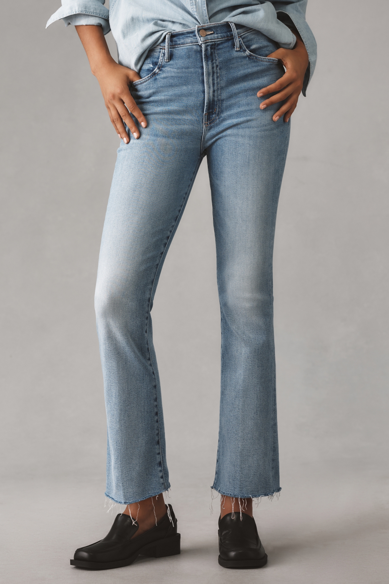 MOTHER Hustler Ankle Fray High-Rise Crop Flare Jeans