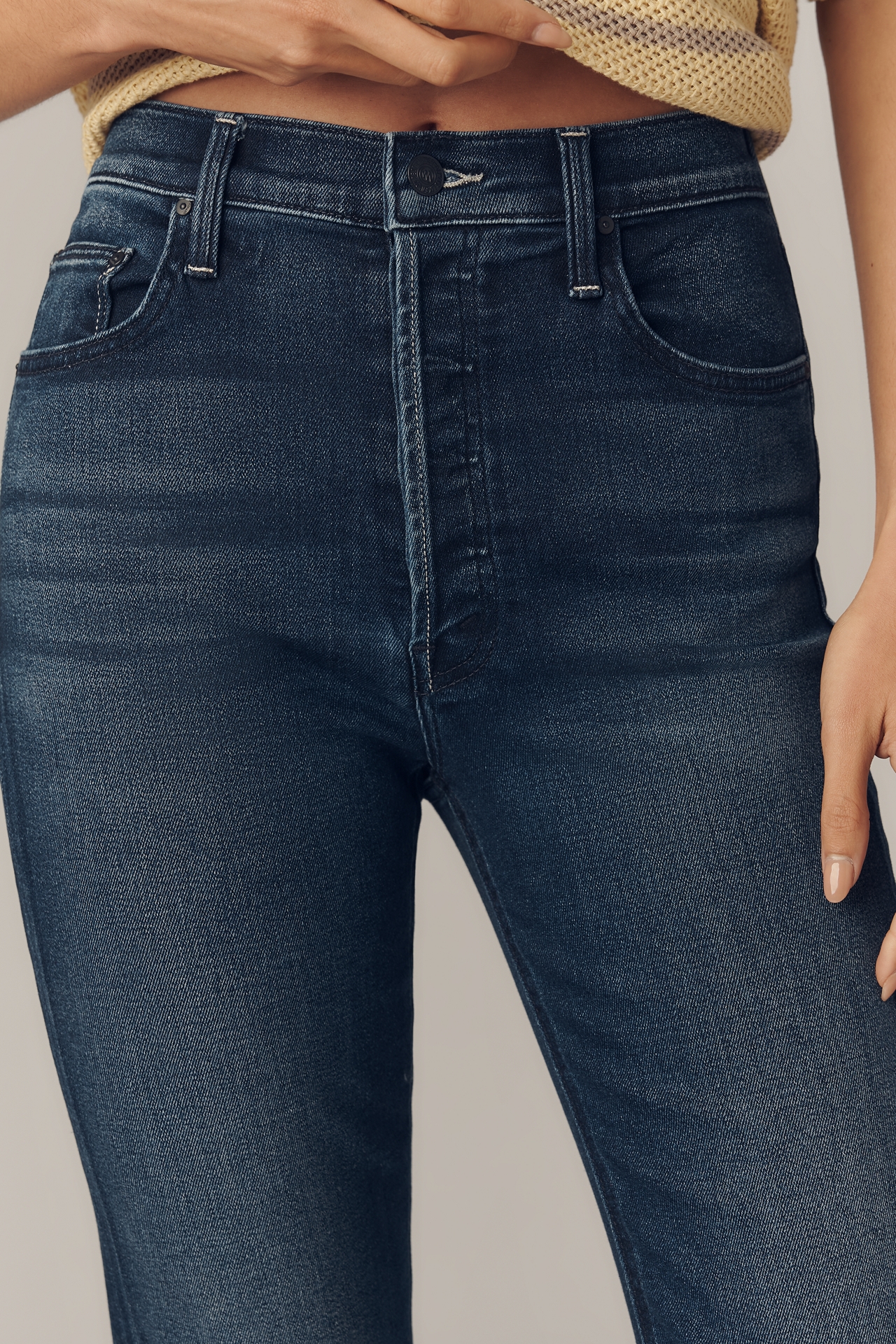 MOTHER The Tripper Ankle High-Rise Crop Flare Jeans