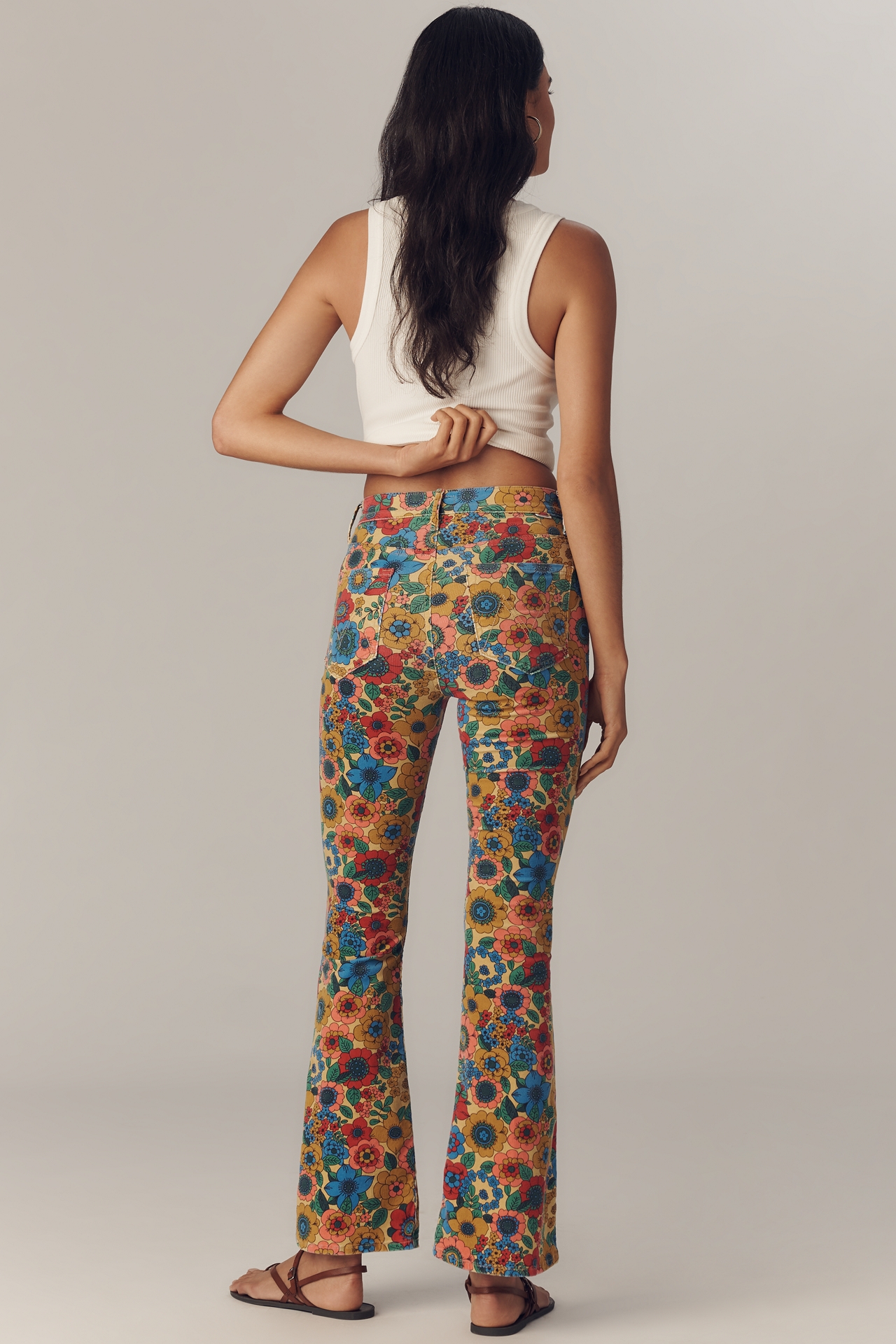 MOTHER The Weekender Skimp Mid-Rise Flare Jeans