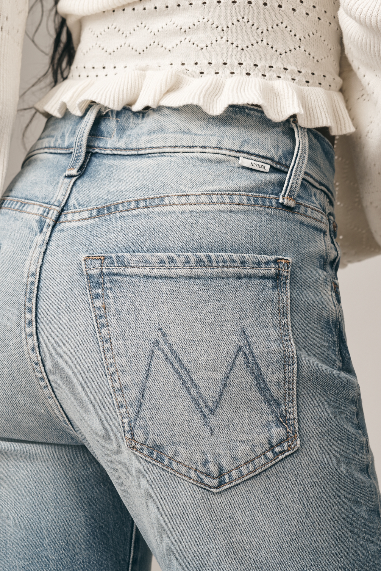 MOTHER The Hiker Hover Low-Rise Straight Jeans