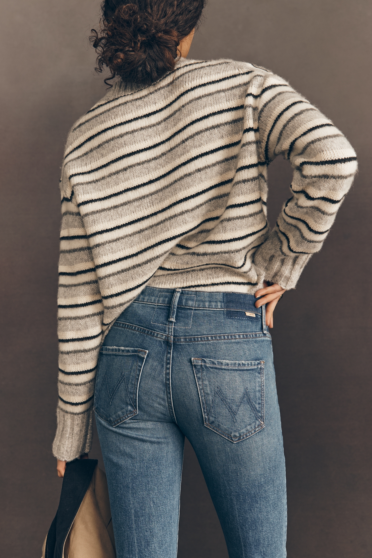 MOTHER Insider Ankle Mid-Rise Straight Jeans