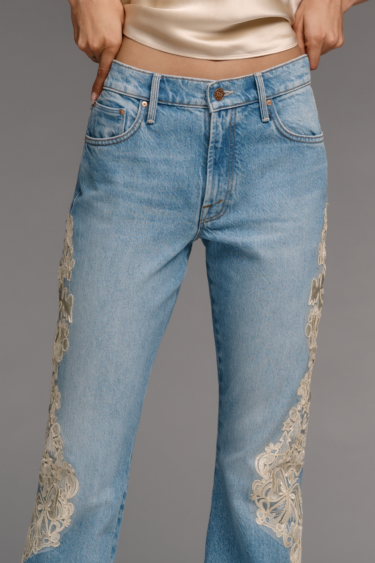 MOTHER Chomp Heel High-Rise Flare Jeans