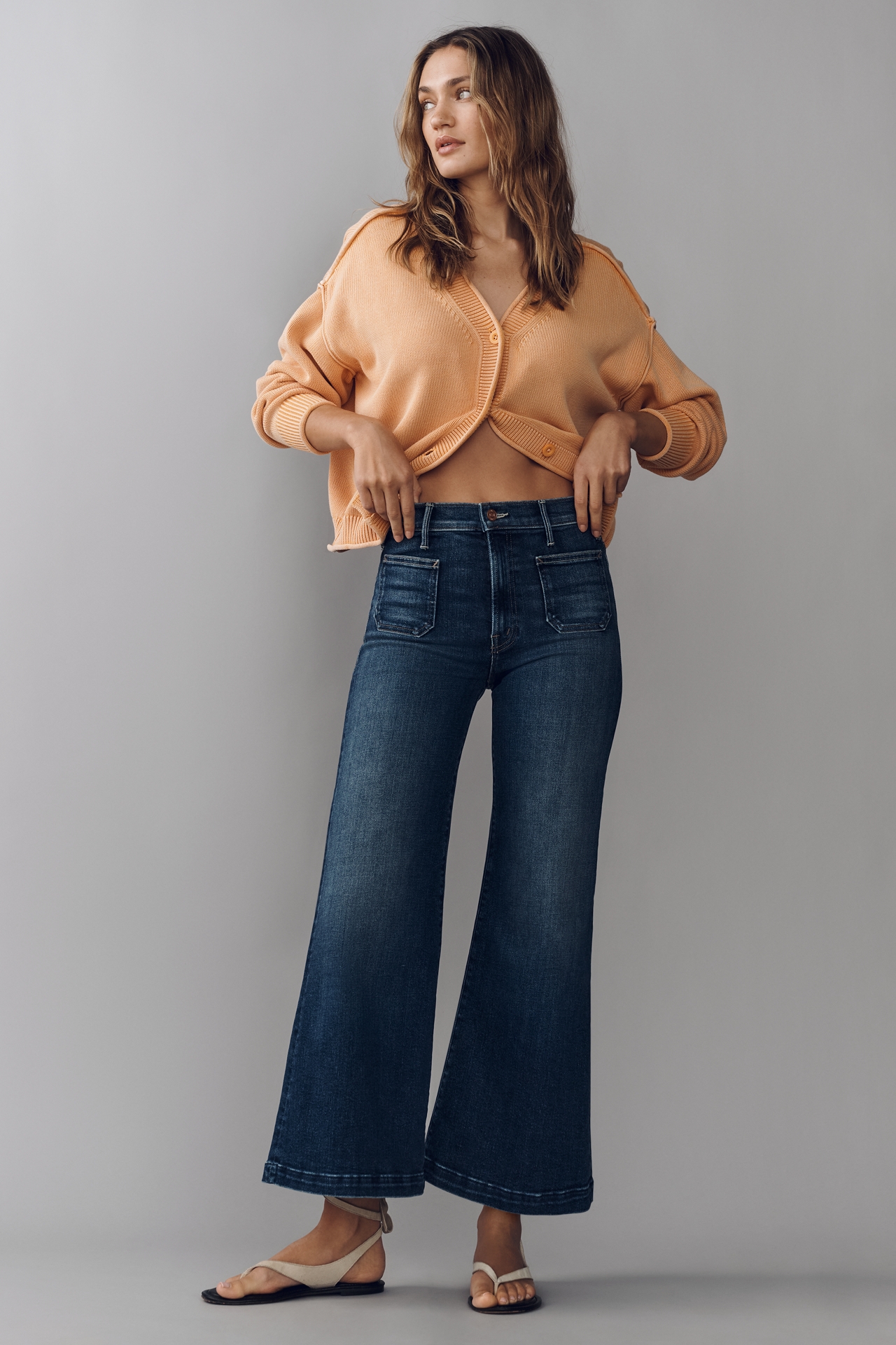 MOTHER The Hustler Petite Roller Sneak Jeans