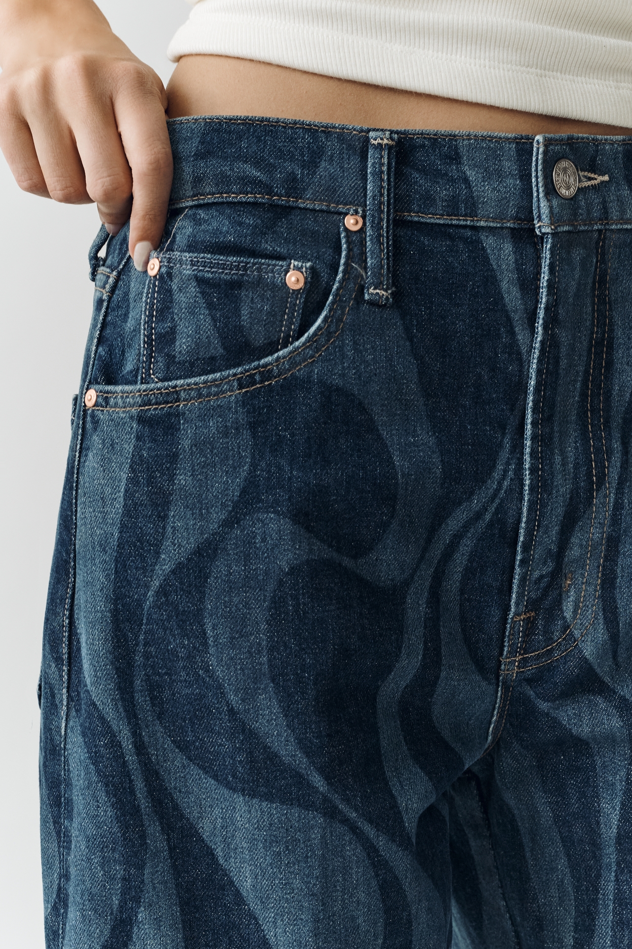 MOTHER Lasso Sneak High-Rise Wide-Leg Jeans
