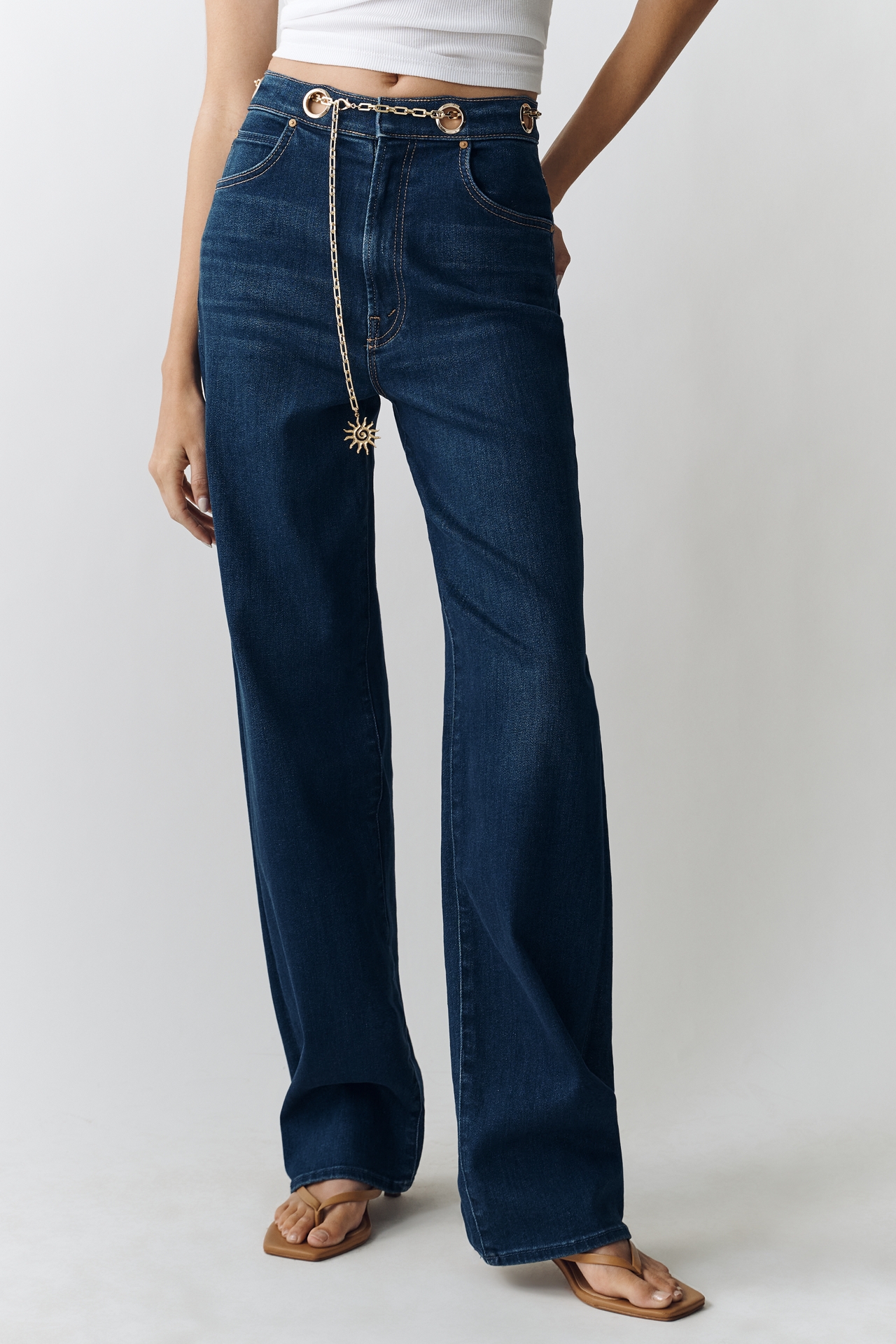 MOTHER Tunnel Vision Low-Rise Straight Jeans