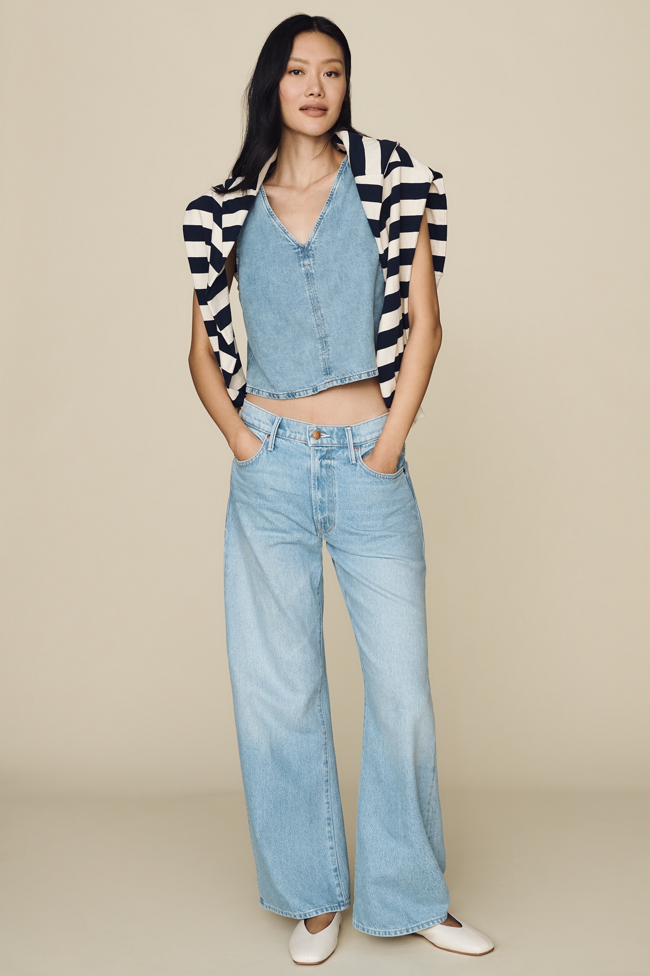 MOTHER Whip Skimp Mid-Rise Tapered Jeans