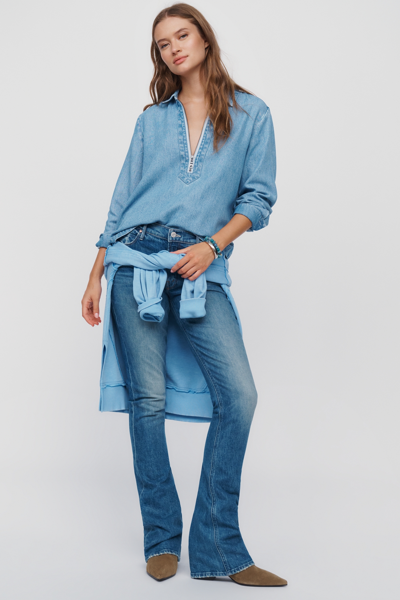 MOTHER The Runaway Low Rise Slim Bootcut Jeans