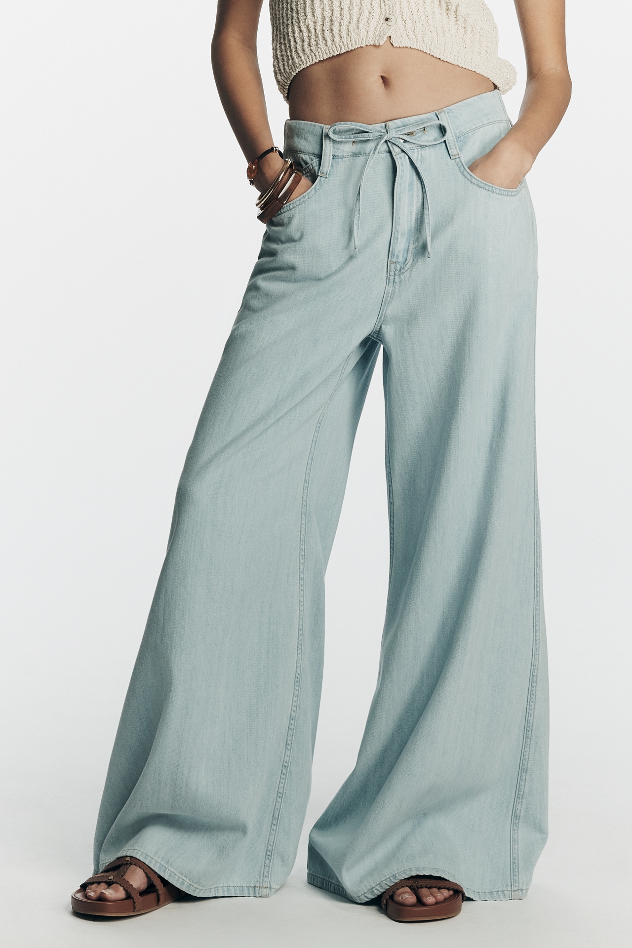 Pilcro Polished Pull-On High-Rise Trouser Jeans