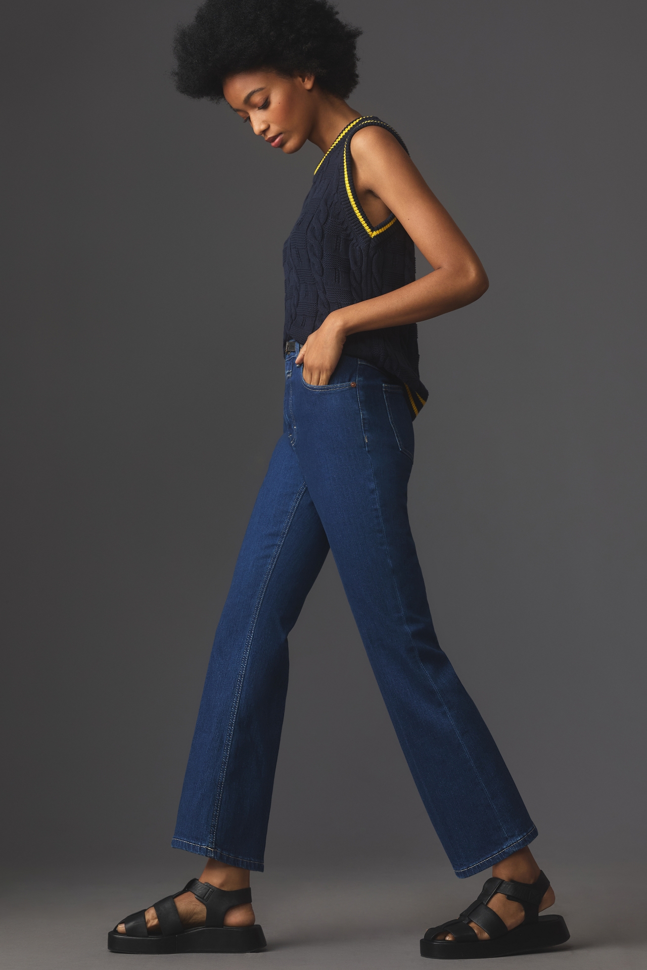 Closed Hi-Sun High-Rise Crop Flare Jeans