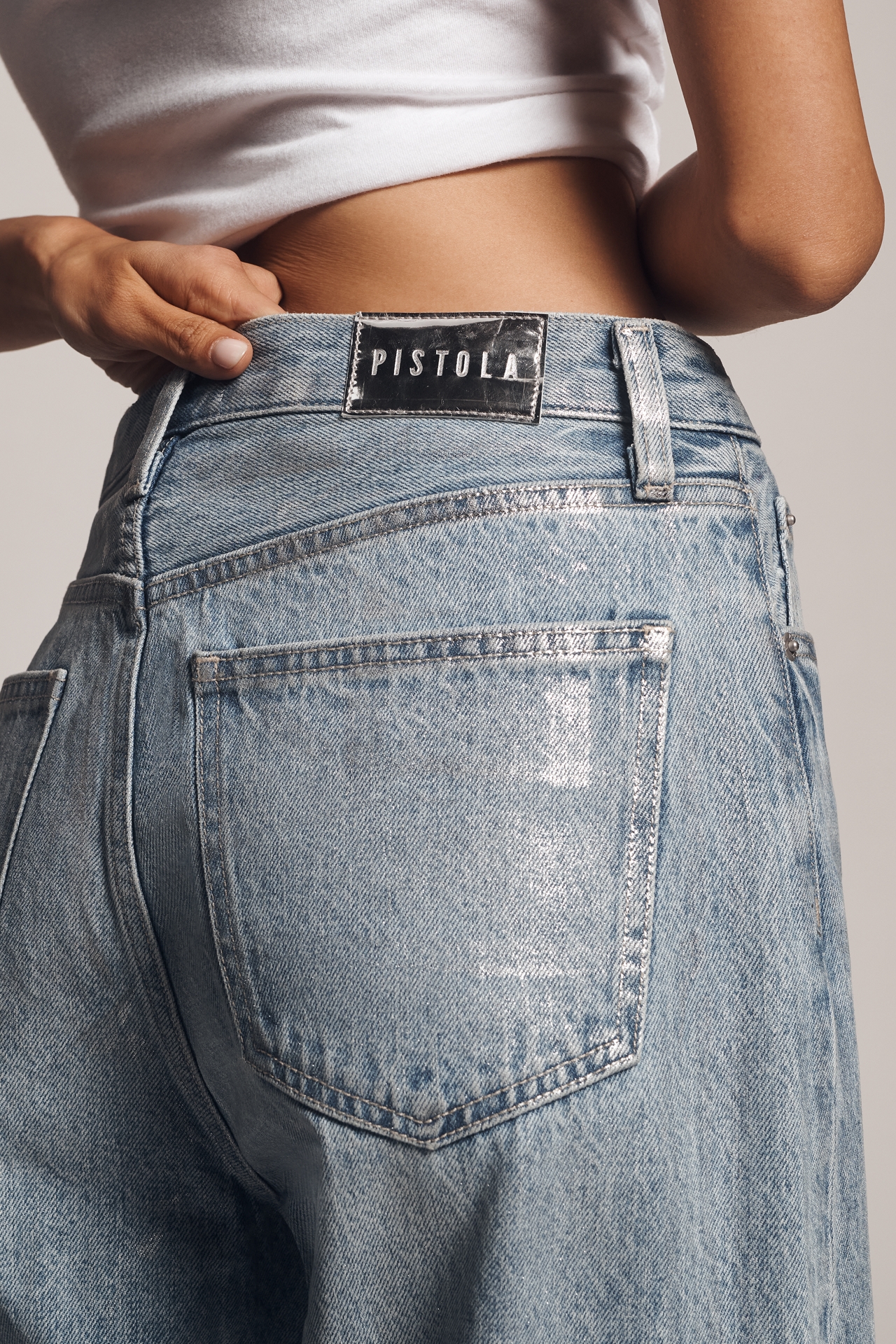 Pistola Wes High-Rise Barrel Jeans