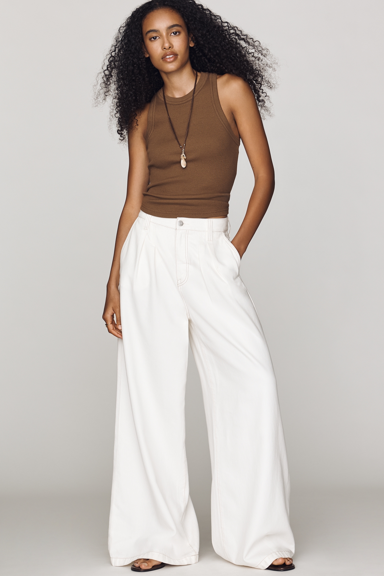 Pistola Delphia High-Rise Wide-Leg Jeans