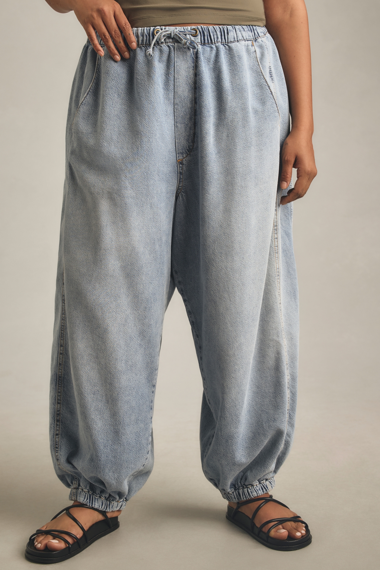 Pilcro Beachy High-Rise Parachute Jeans