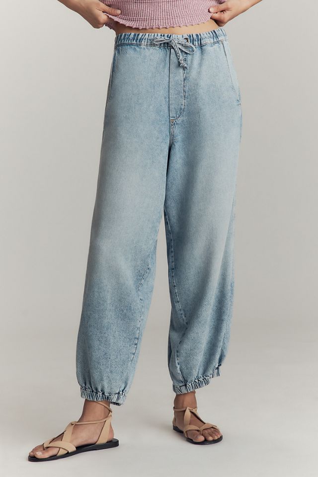 Pilcro Beachy Cargo High-Rise Parachute Jeans #1