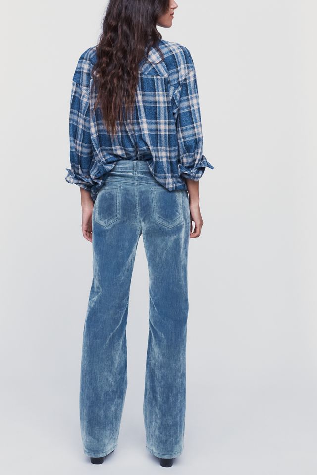 Pilcro Essential Flare Mid-Rise Flocked Jeans #3
