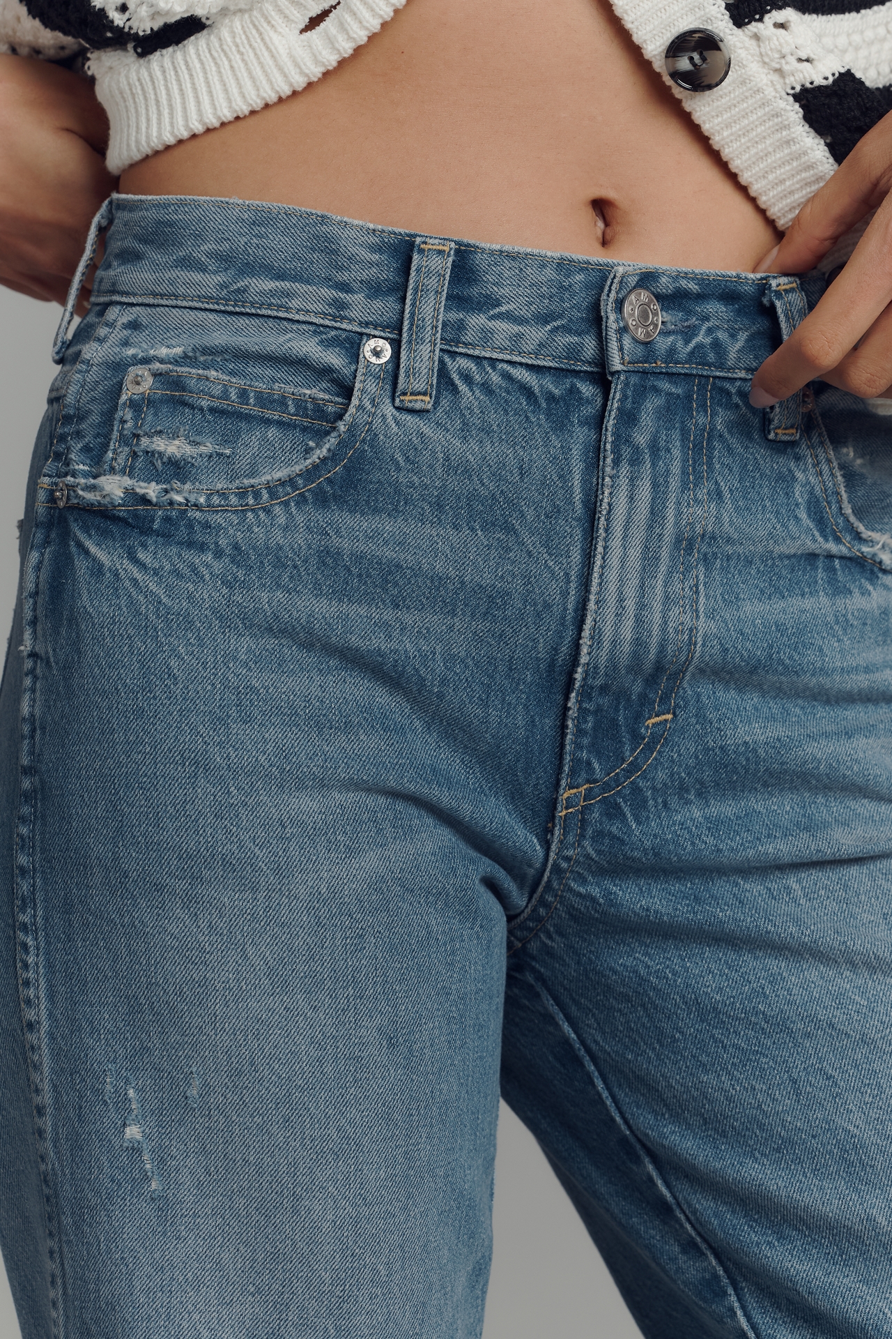 AMO Billie Mid-Rise Straight-Leg Jeans