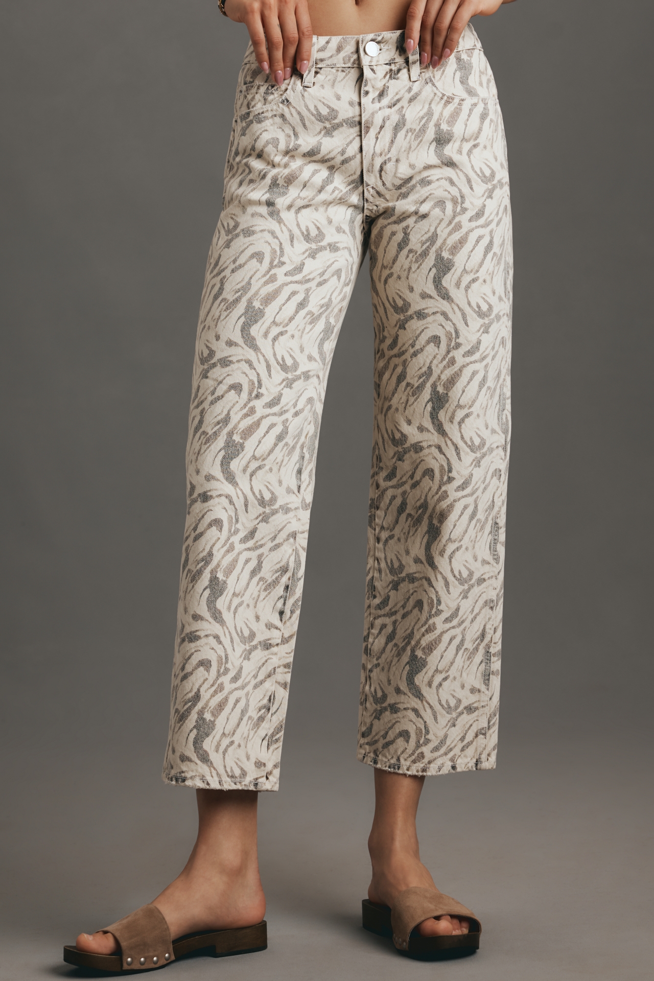 AMO Billie Mid-Rise Crop Wide-Leg Jeans
