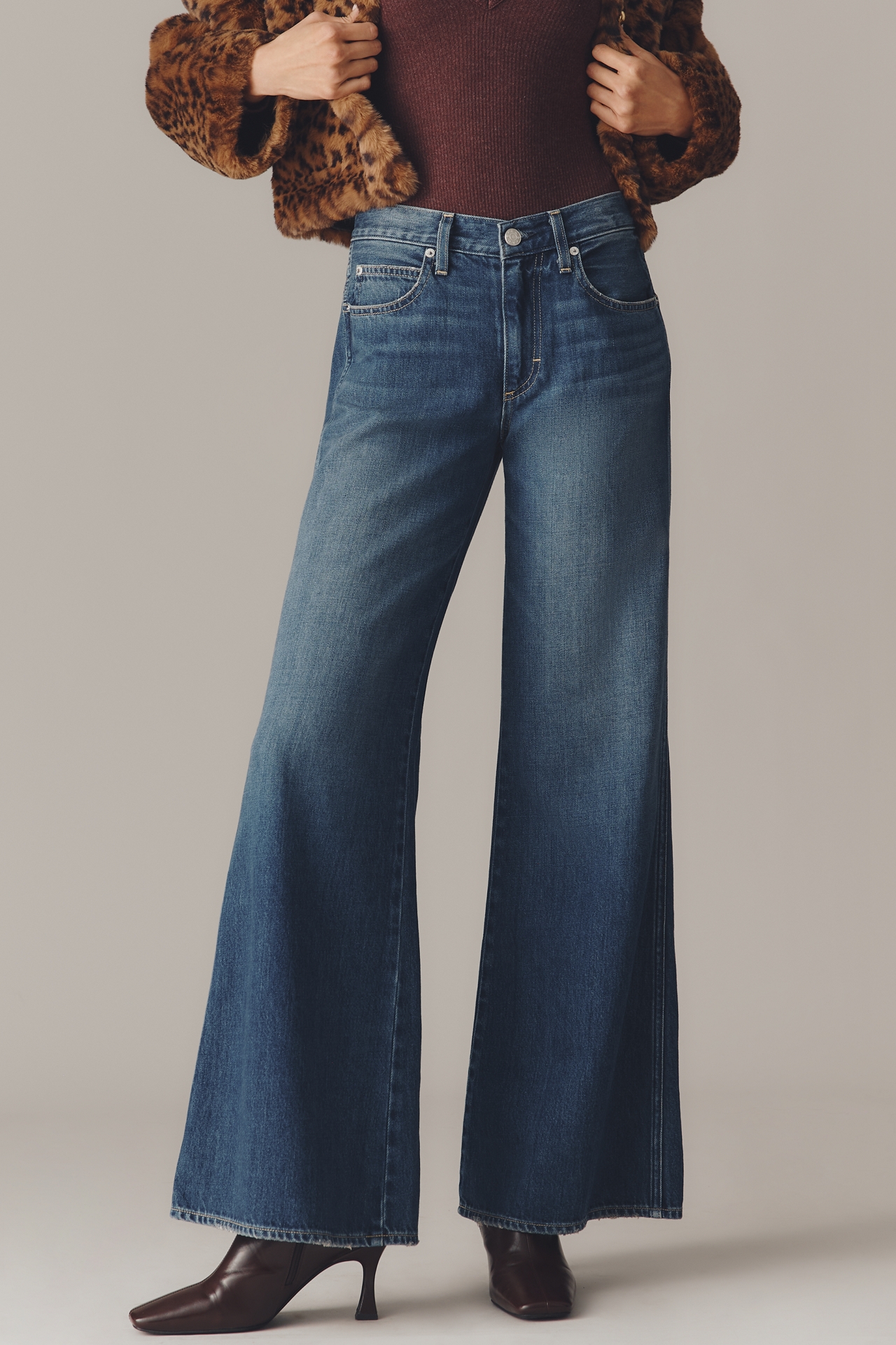 AMO Faith Mid-Rise Flare Jeans