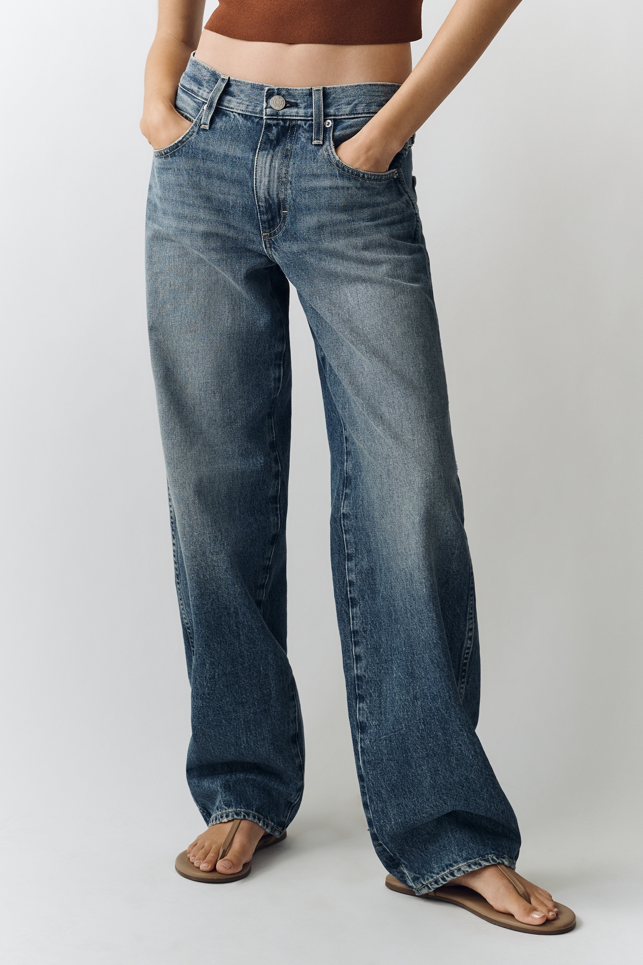 AMO Tatum Mid-Rise Tapered Jeans