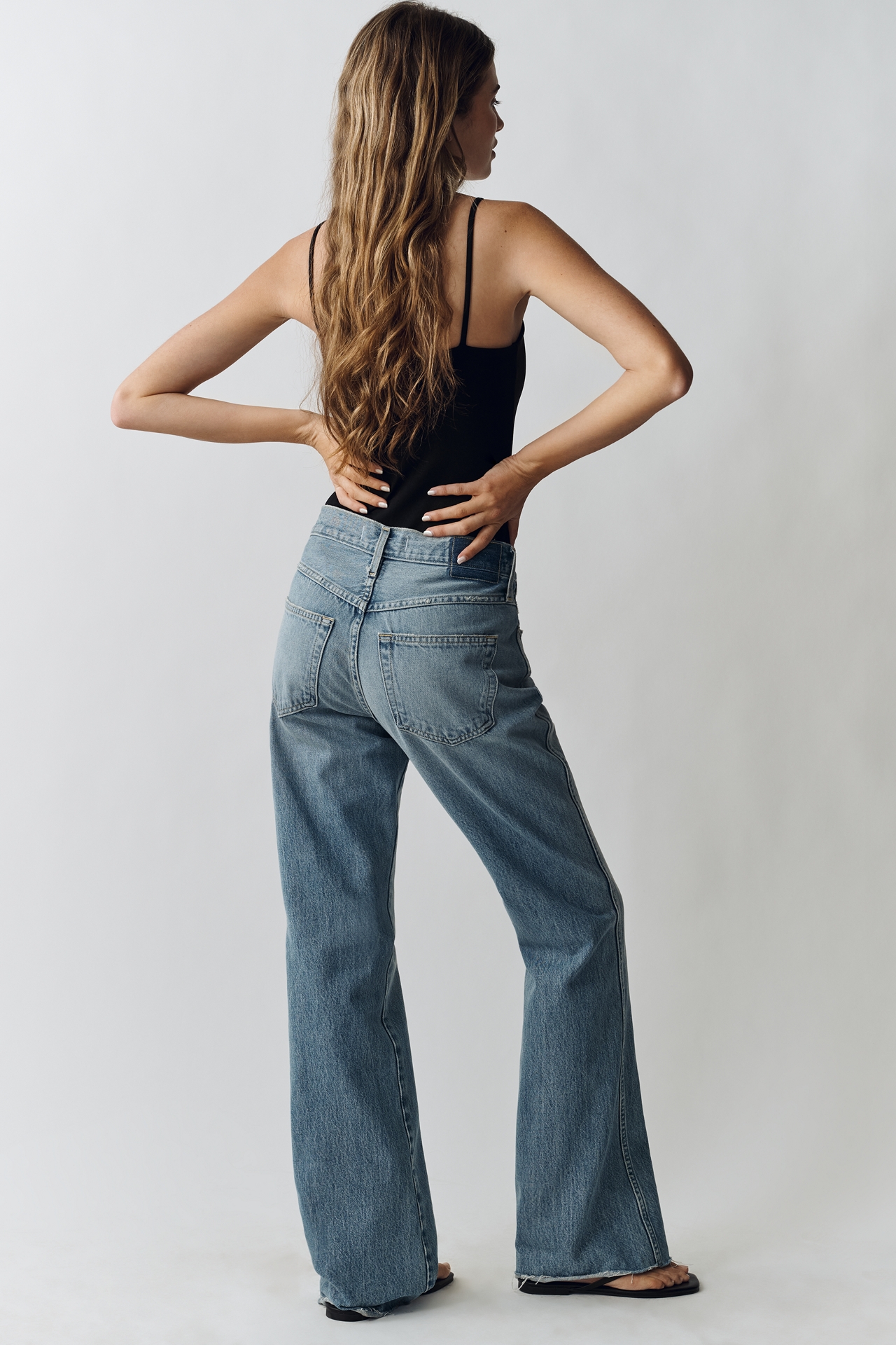 AMO Marcenia Mid-Rise Wide-Leg Jeans