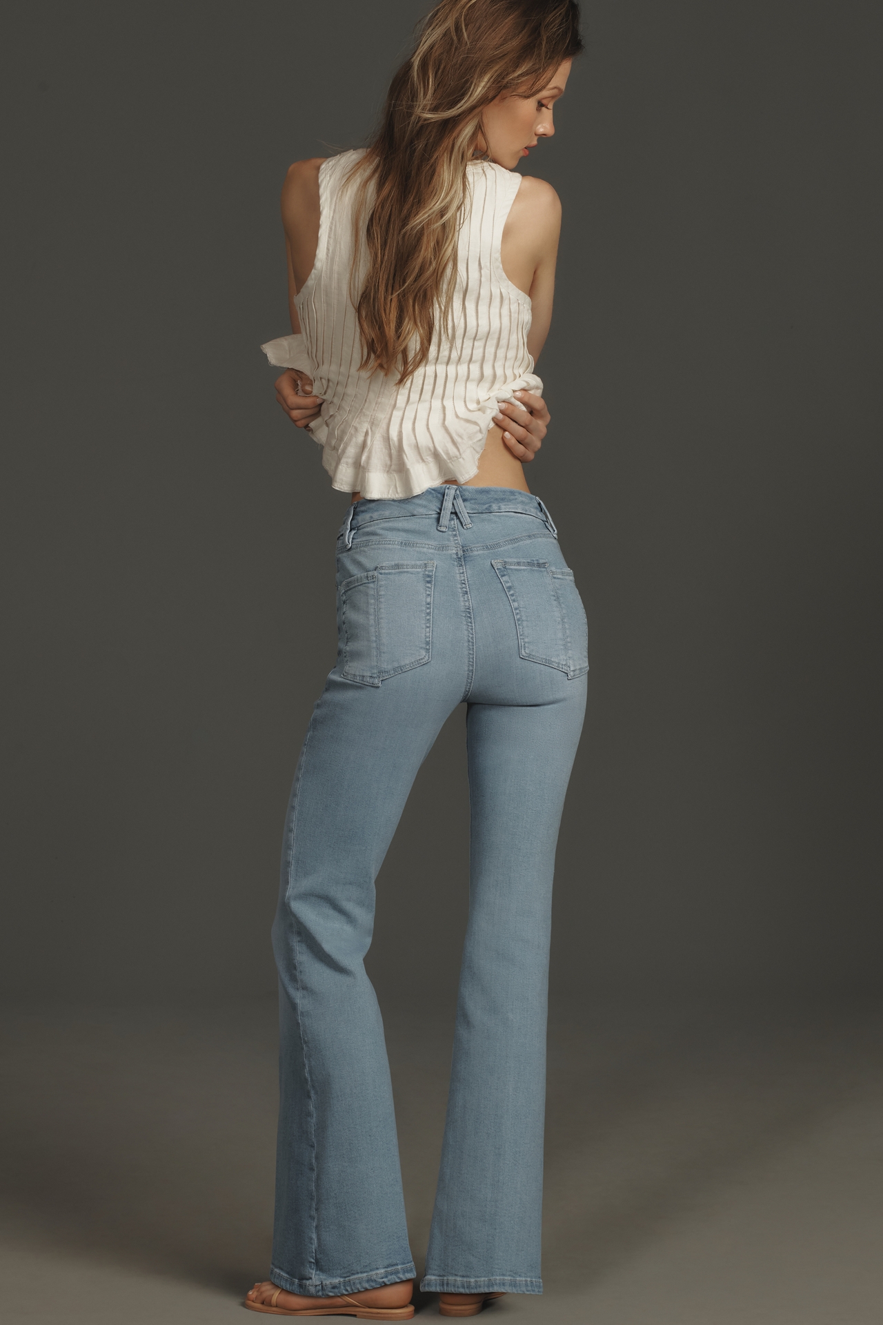 Good American Petite Legs Flare Jeans