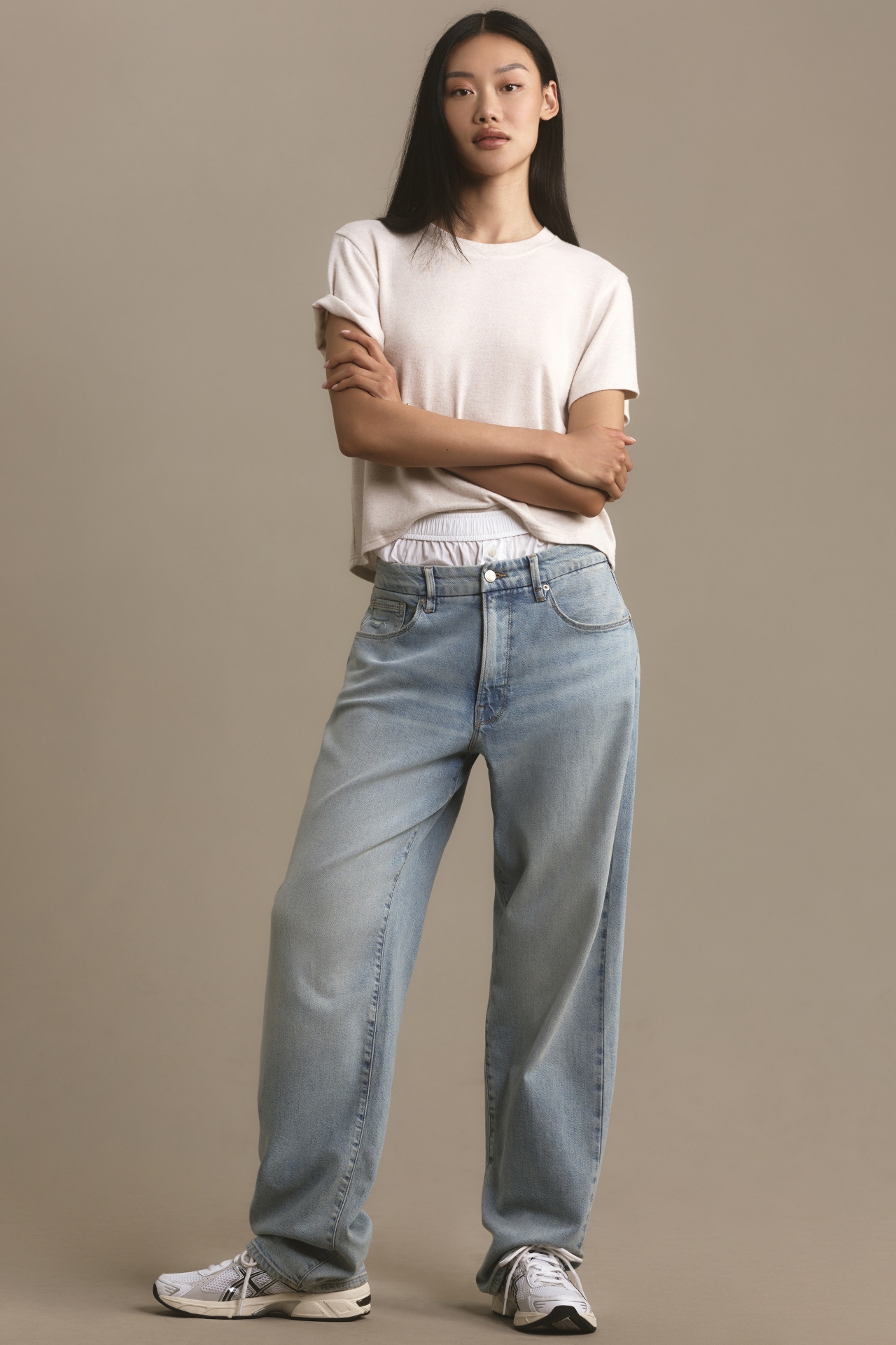 Good American 90s Loose Wide-Leg Jeans