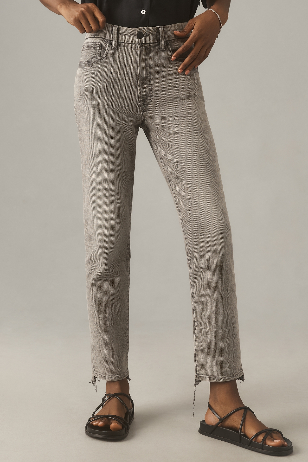 Good American Classic High-Rise Slim Straight Jeans