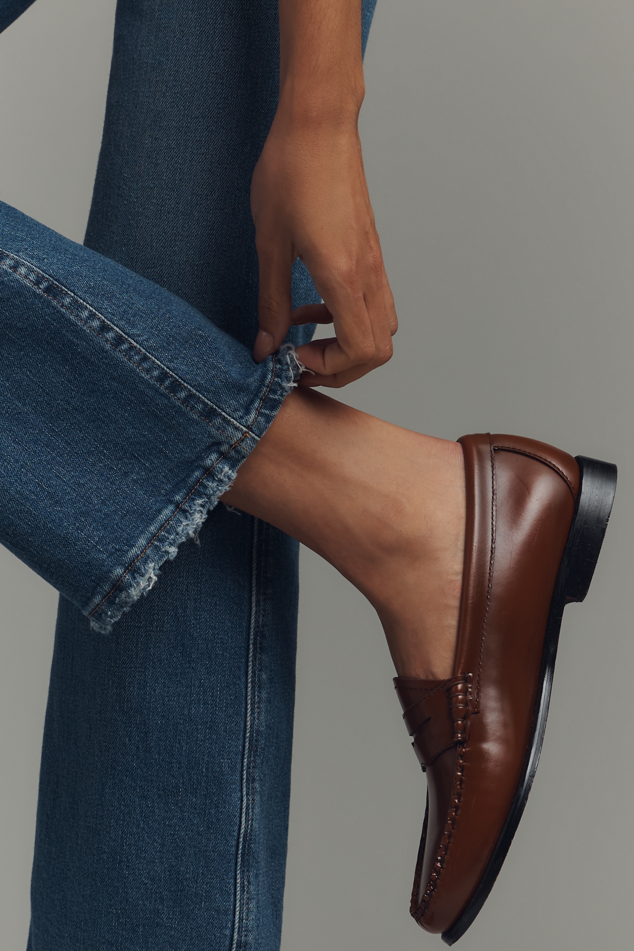 Good American Standard High-Rise Kick-Flare Jeans