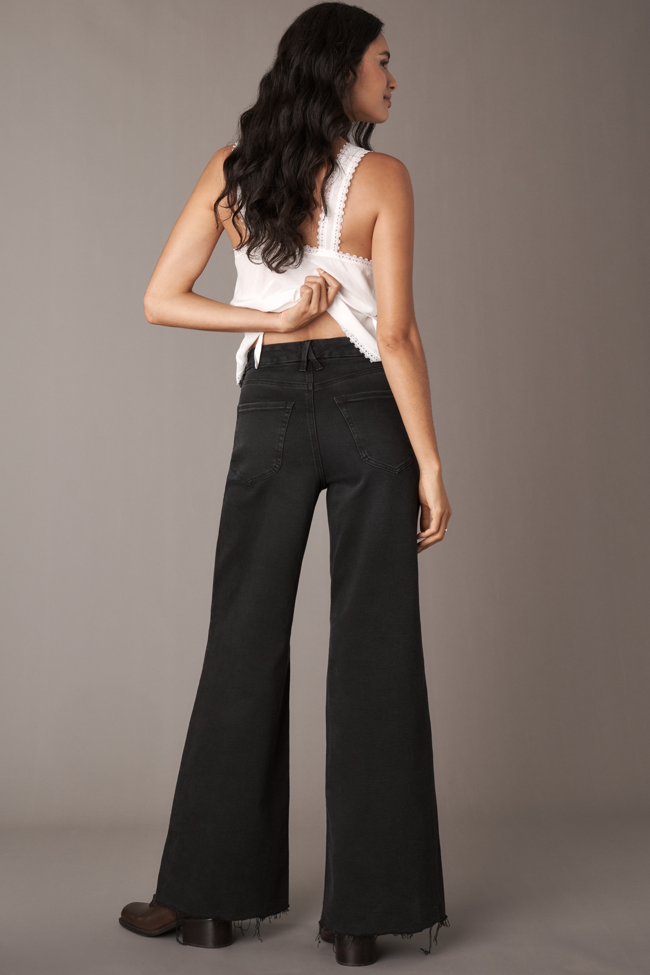 Good American Soft Tech Waist Palazzo Jeans