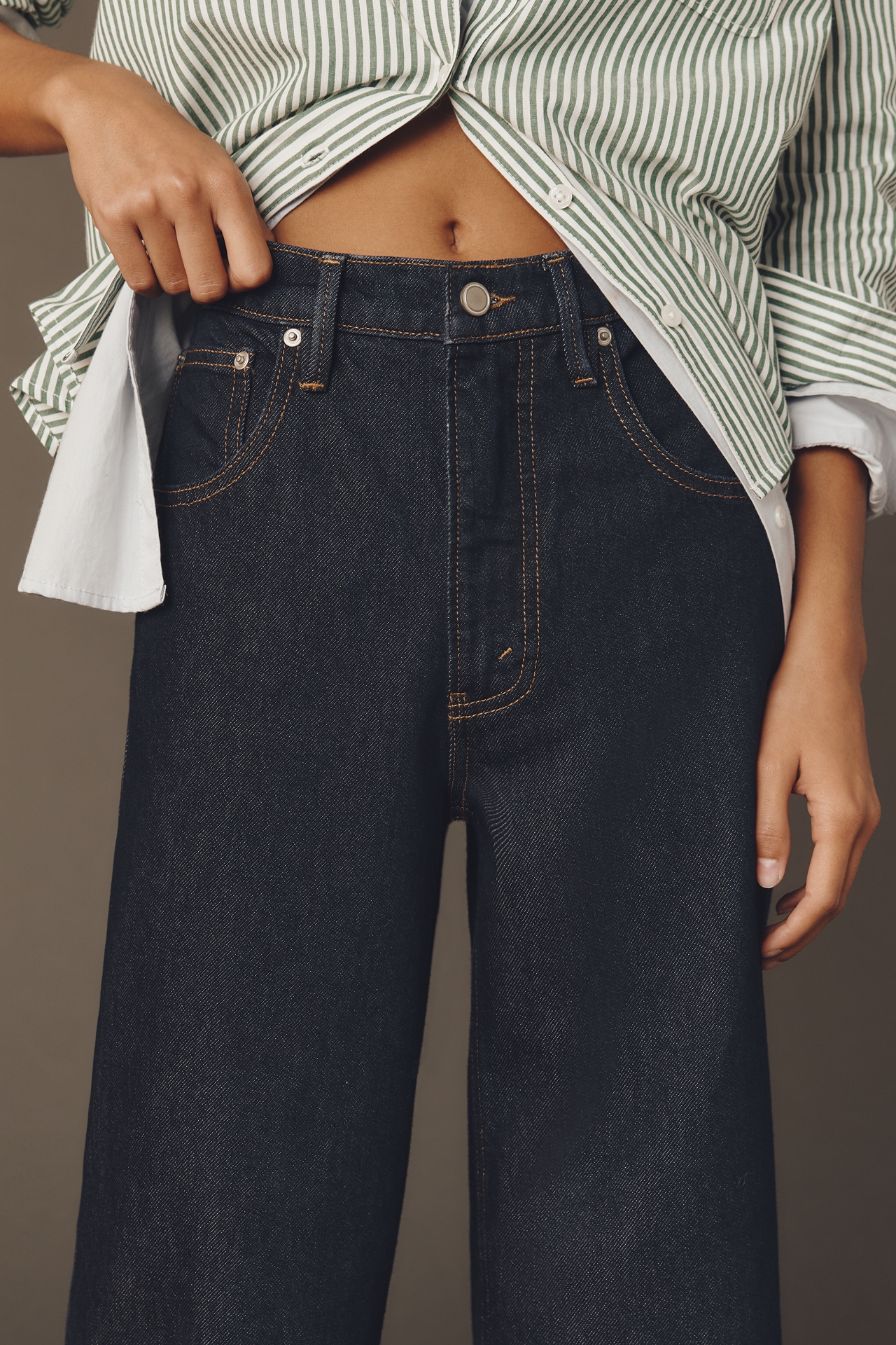 Good American Standard Low-Rise Baggy Cuffed Jeans