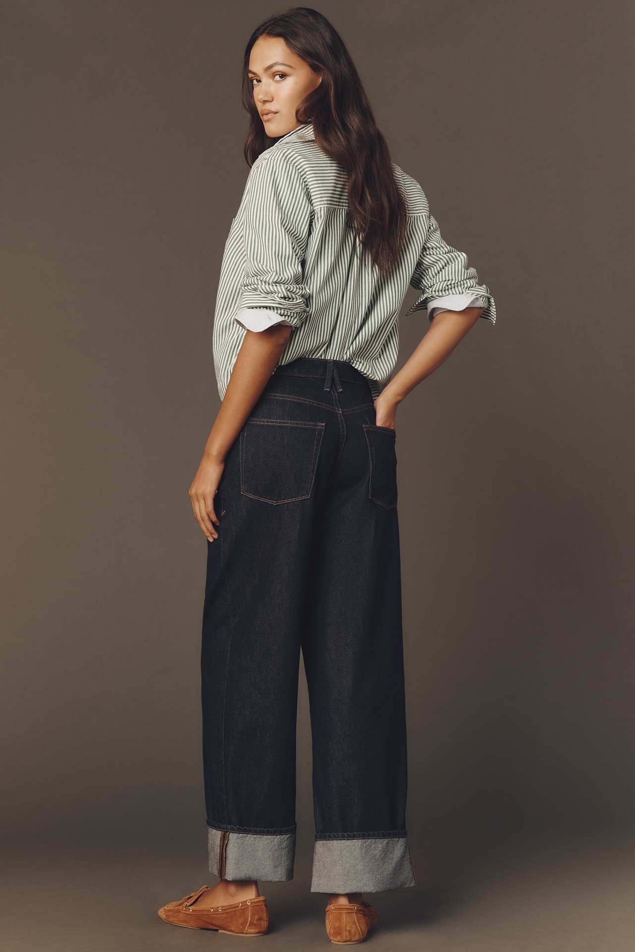 Good American Standard Low-Rise Baggy Cuffed Jeans