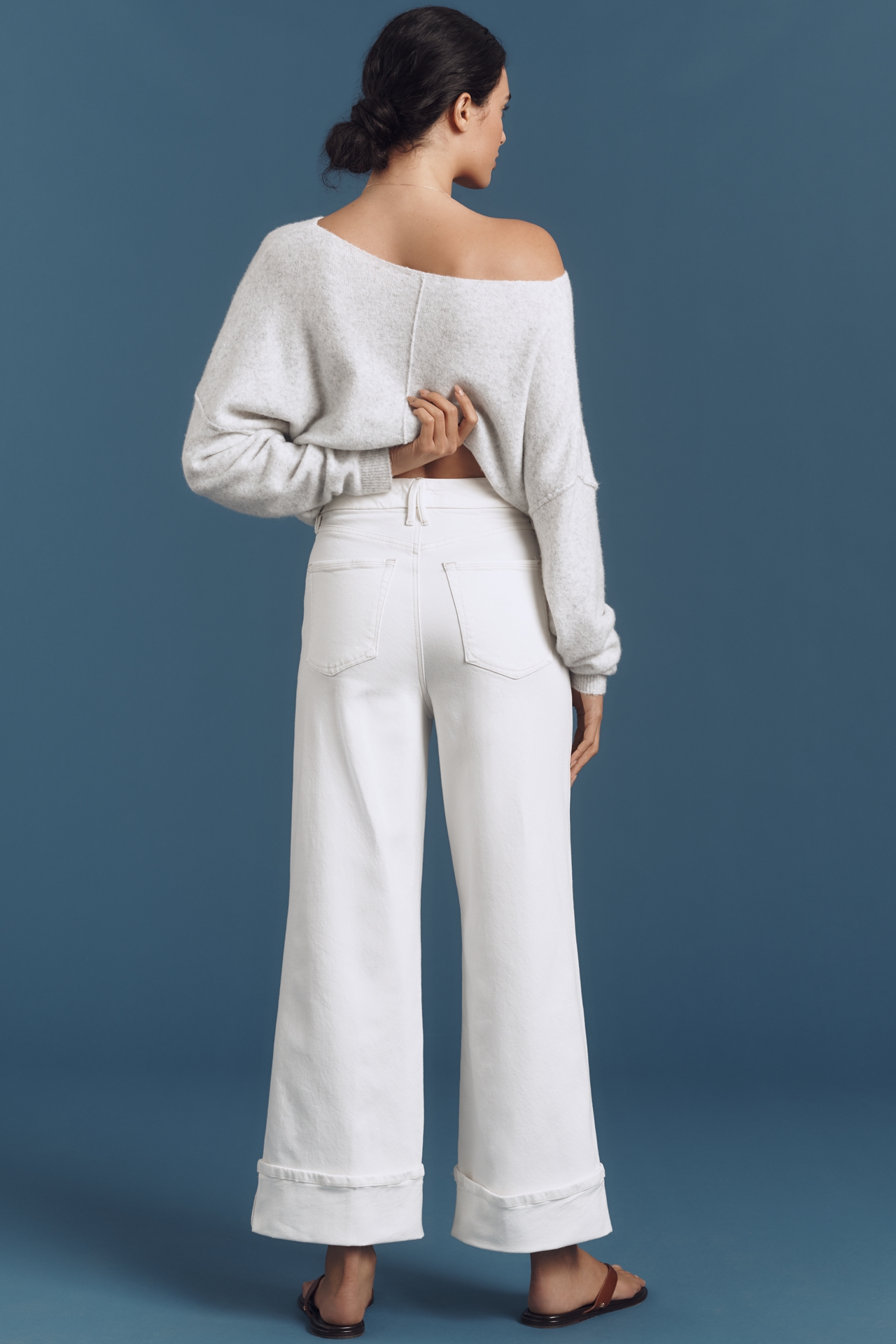 Good American Soft Tech Crop Straight-Leg Jeans