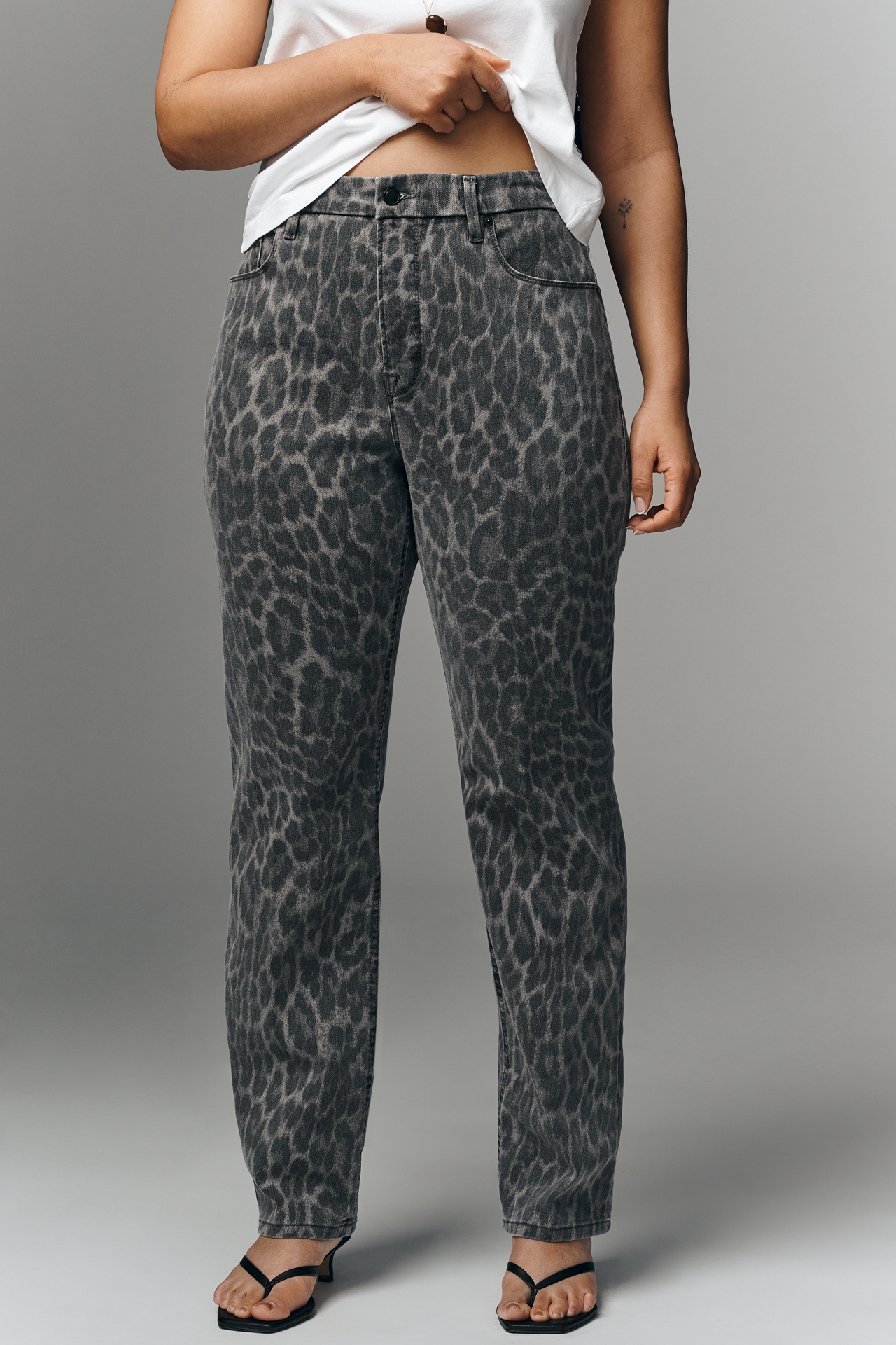 Good American Icon Straight-Leg Jeans