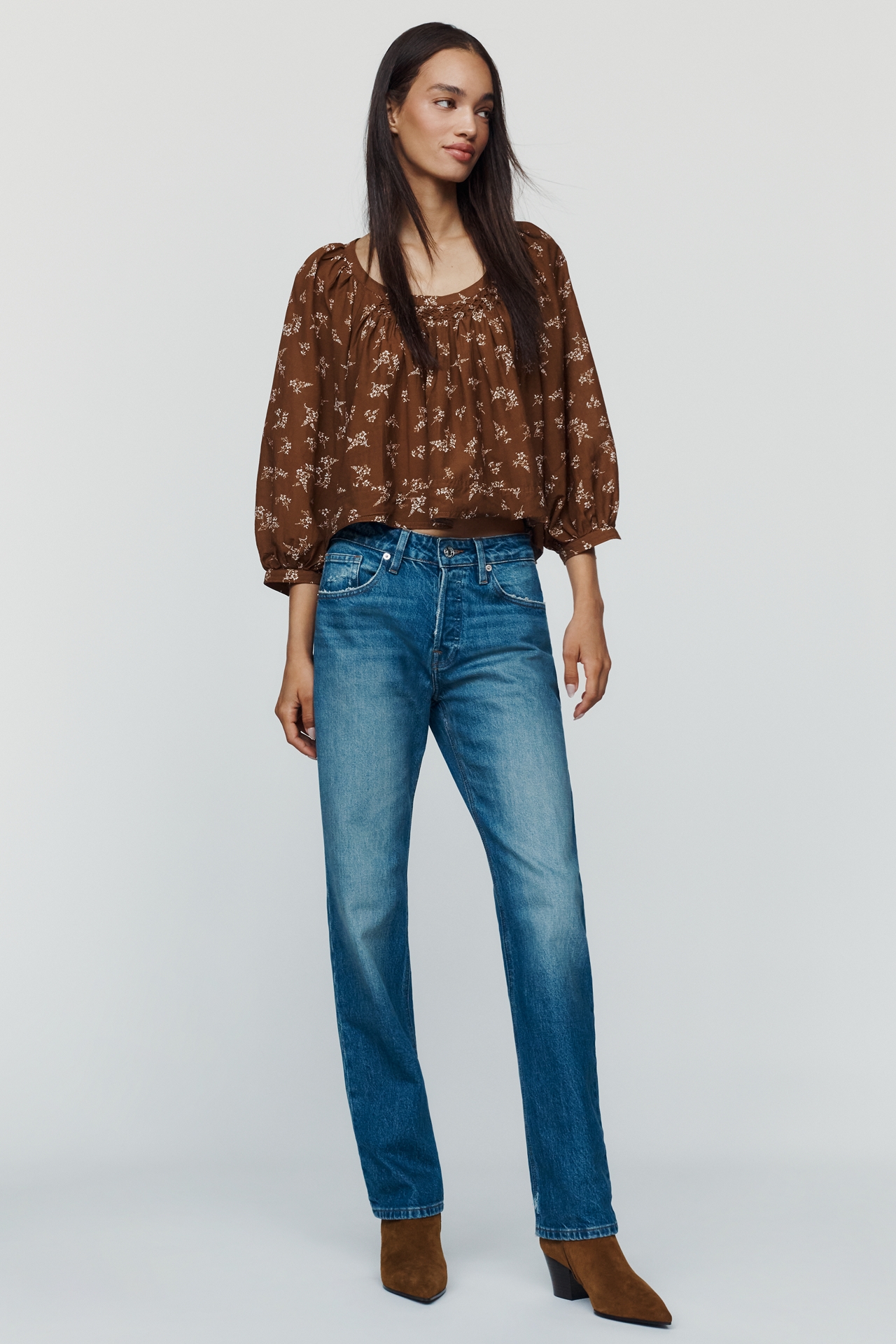 Good American Mid-Rise Straight-Leg Jeans