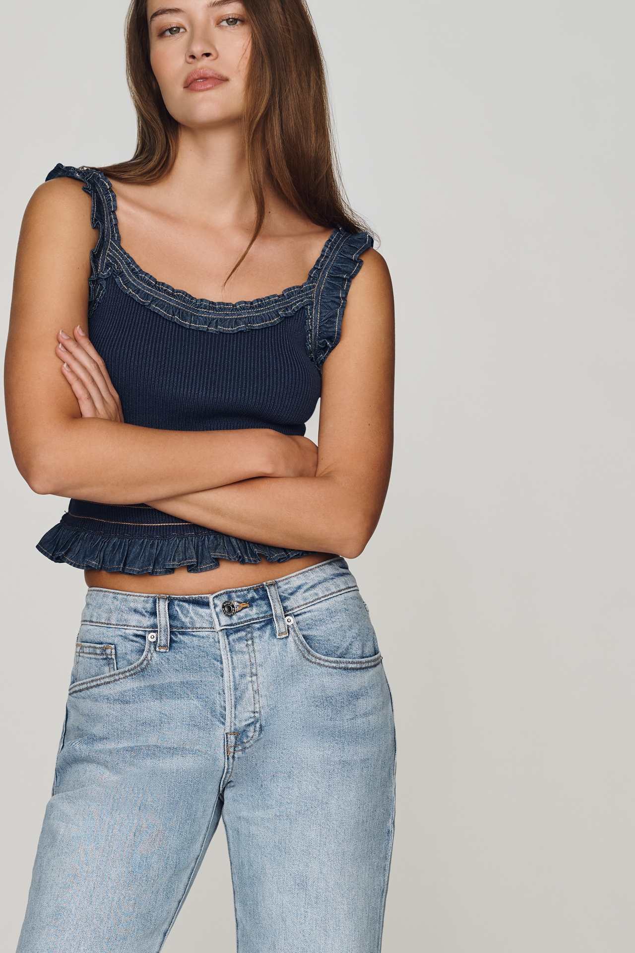 Good American Vintage Low Rise Relaxed Flare Jeans
