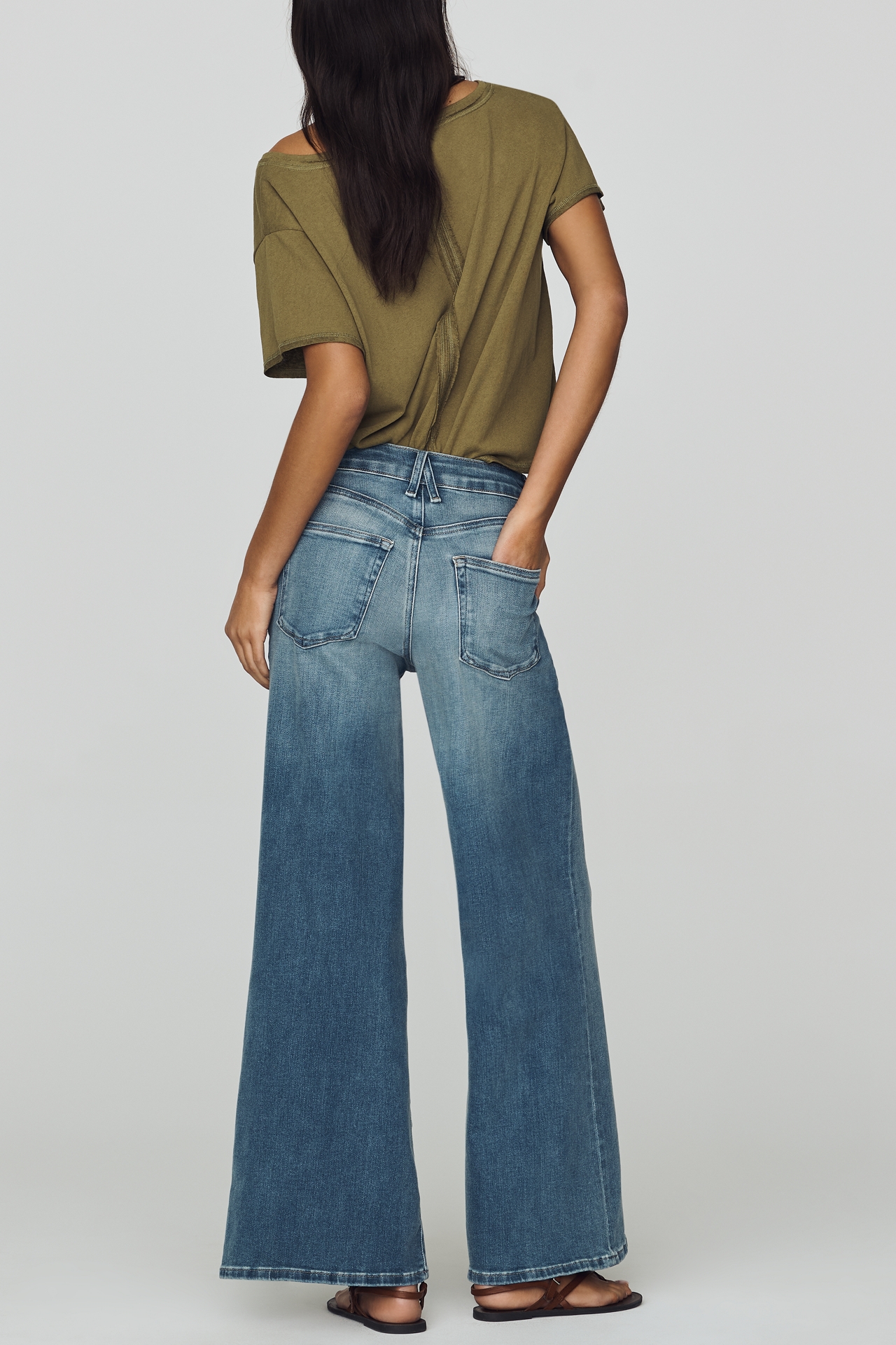 Good American Soft Tech Waist Palazzo High Rise Ankle Jeans