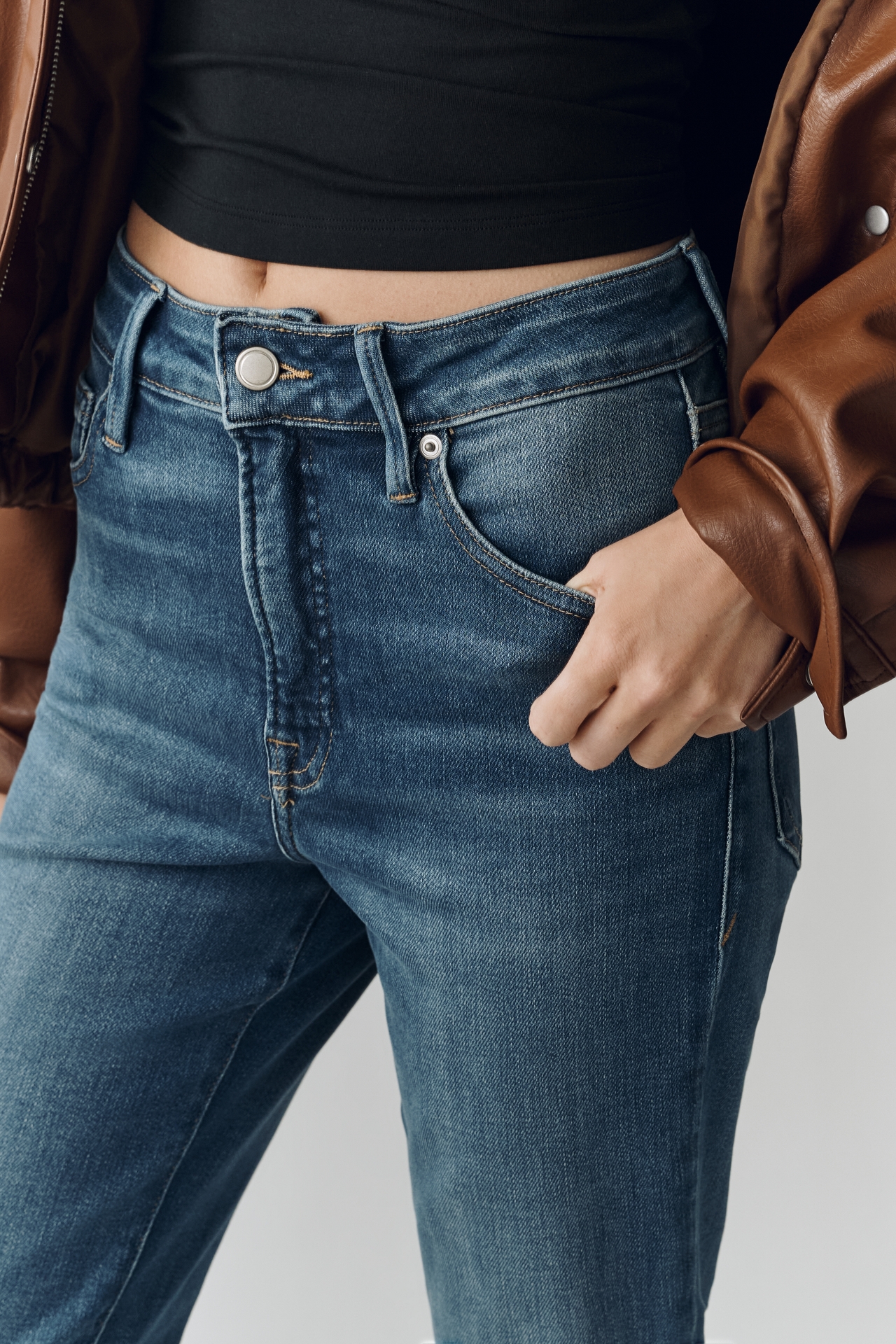 Good American Soft Tech Classic High-Rise Bootcut Jeans