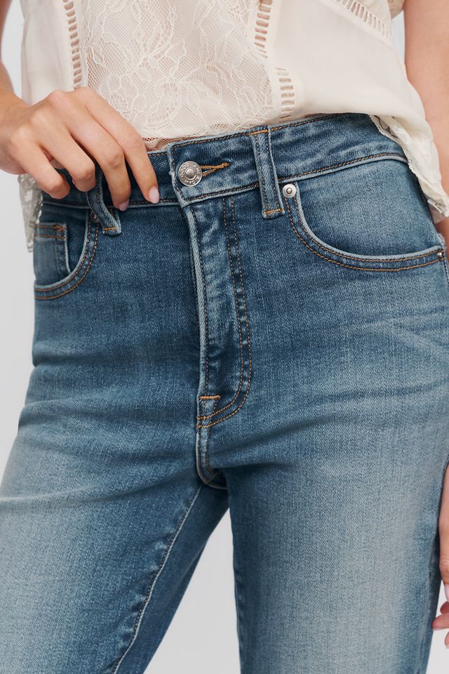 Good American Mid-Rise Straight-Leg Jeans #3
