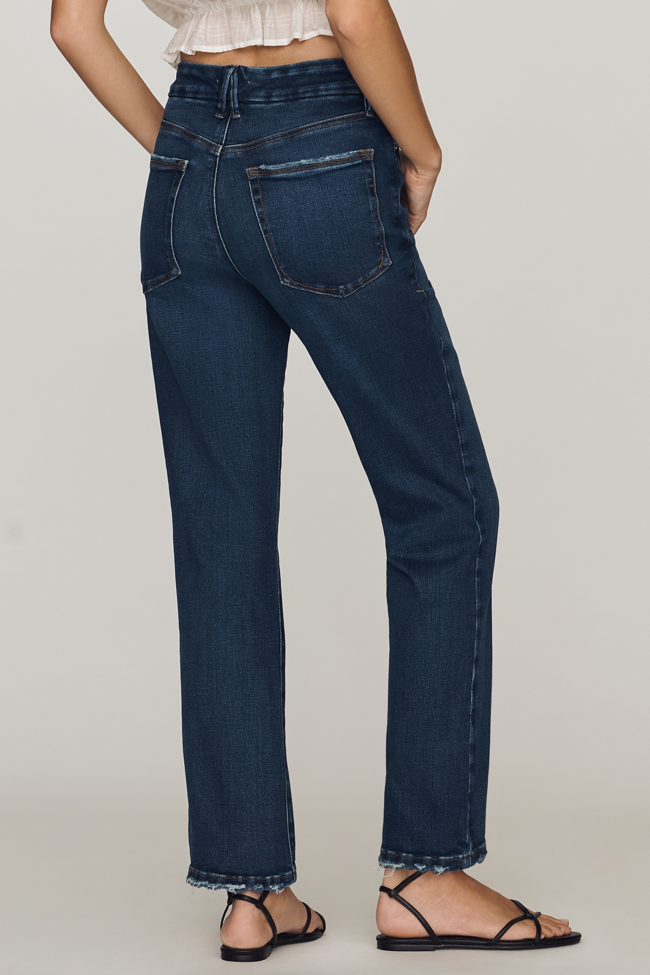 Good American Soft Tech Legs Mid-Rise Straight Jeans