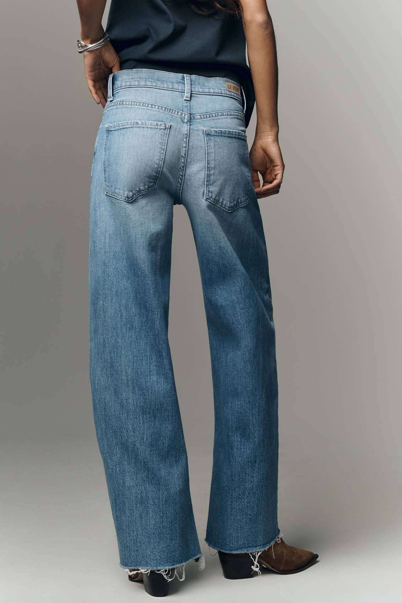 LE JEAN Nomad Mid-Rise Tapered Jeans