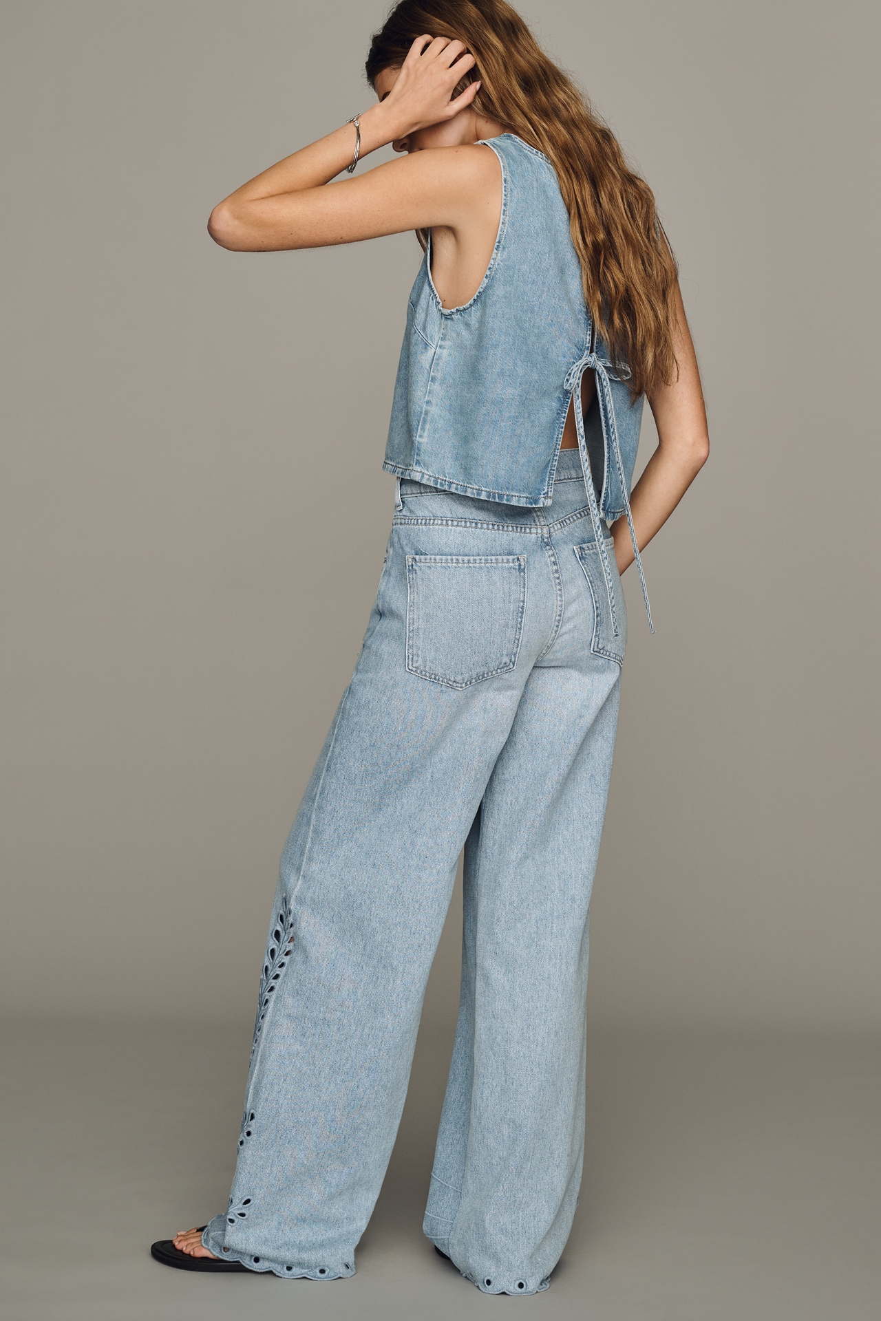 LE JEAN Alexa Boyfriend Mid Rise Relaxed Wide Leg Jeans