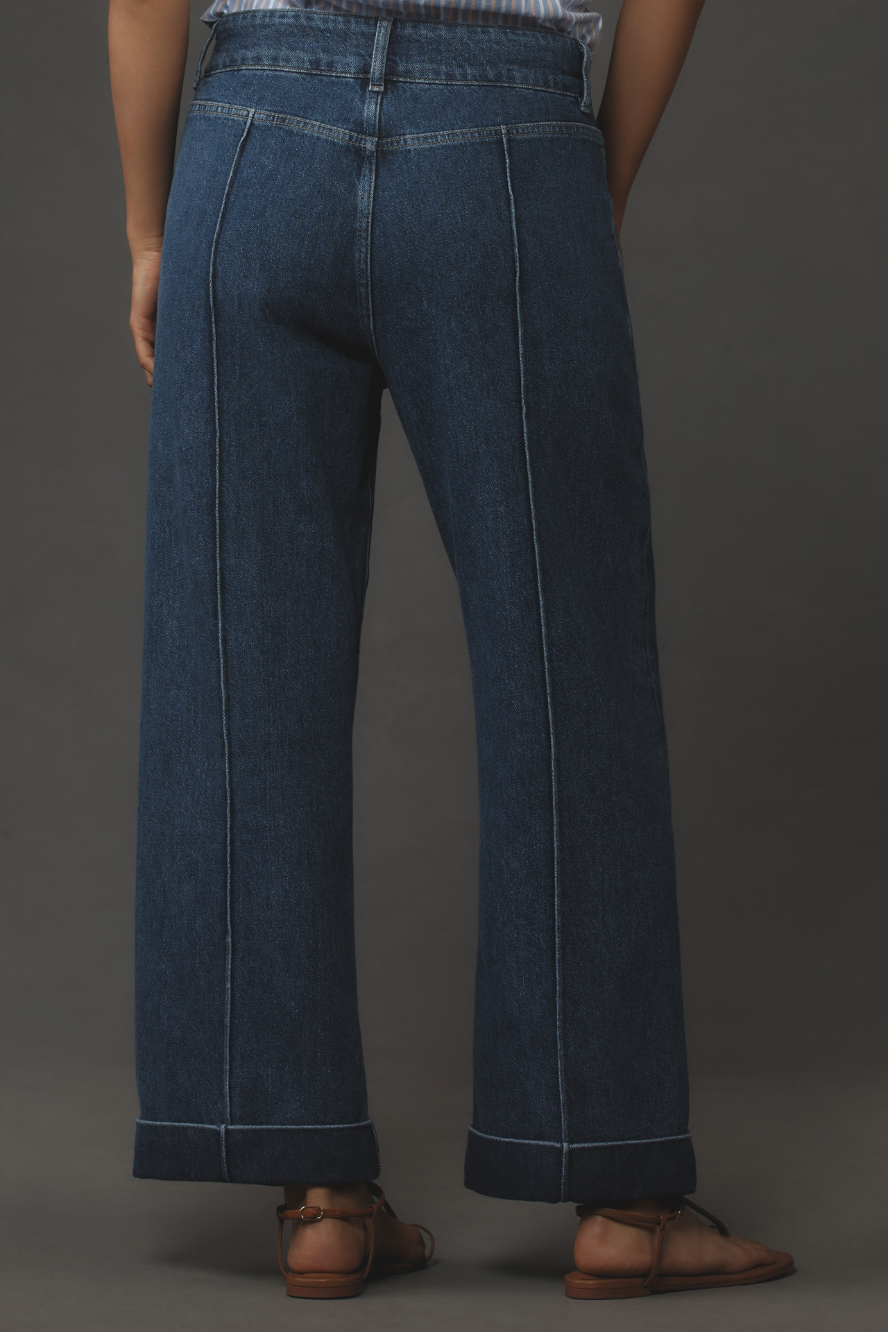 FRAME 70s Cuffed Crop High-Rise Straight-Leg Jeans