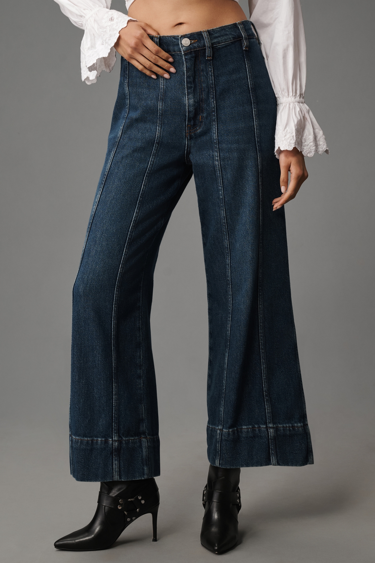 FRAME Seamed High-Rise Crop Wide-Leg Jeans